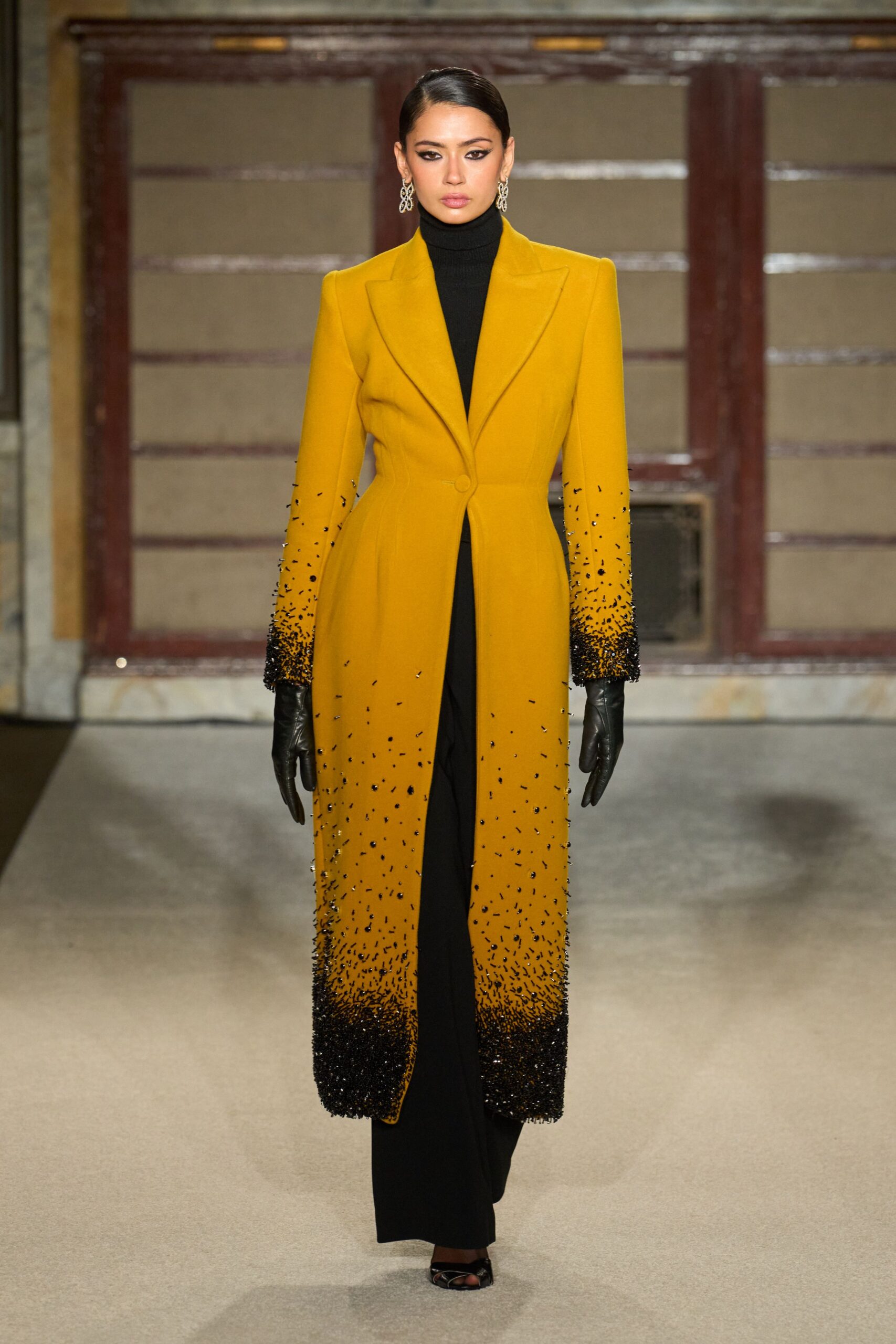 yellow wool long-sleeve collared fitted ombre beaded coat