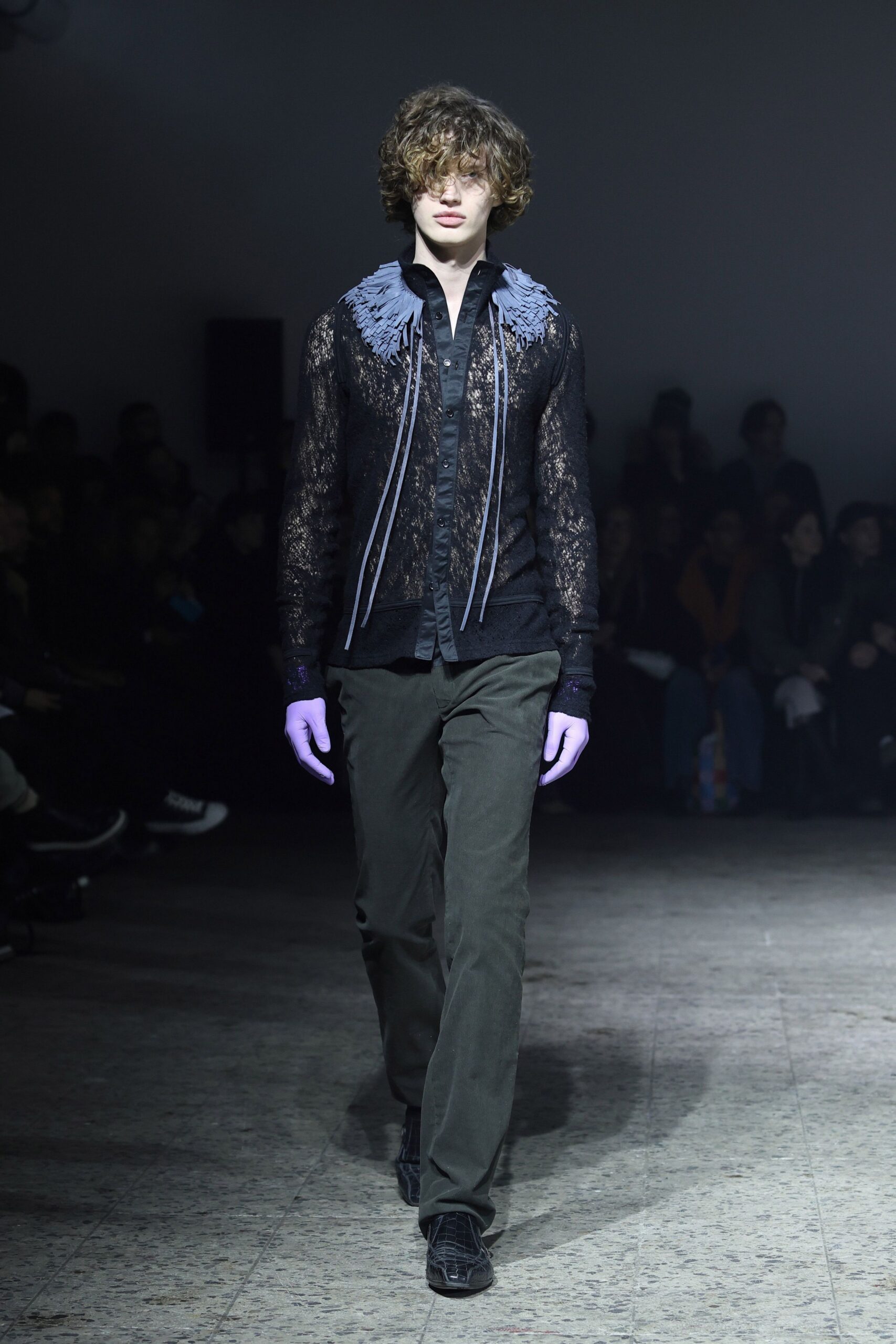 black lace long-sleeve collared fitted embroidered shirt