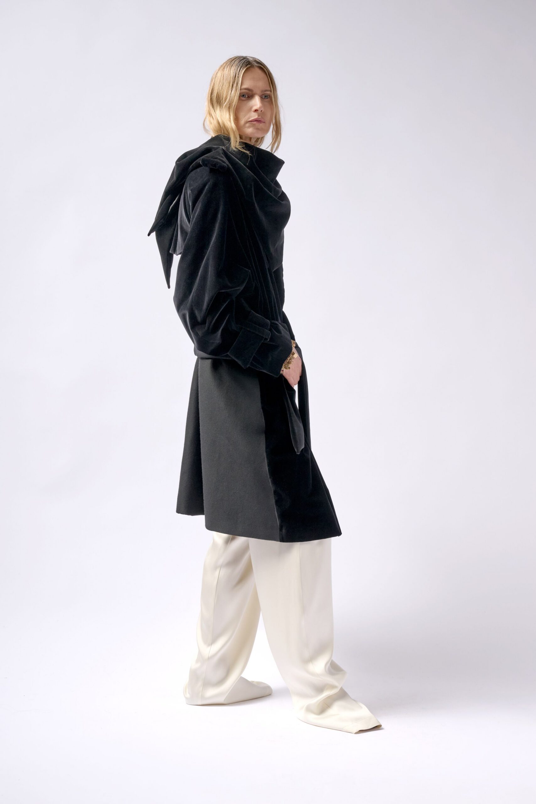 white cotton relaxed straight-leg pants