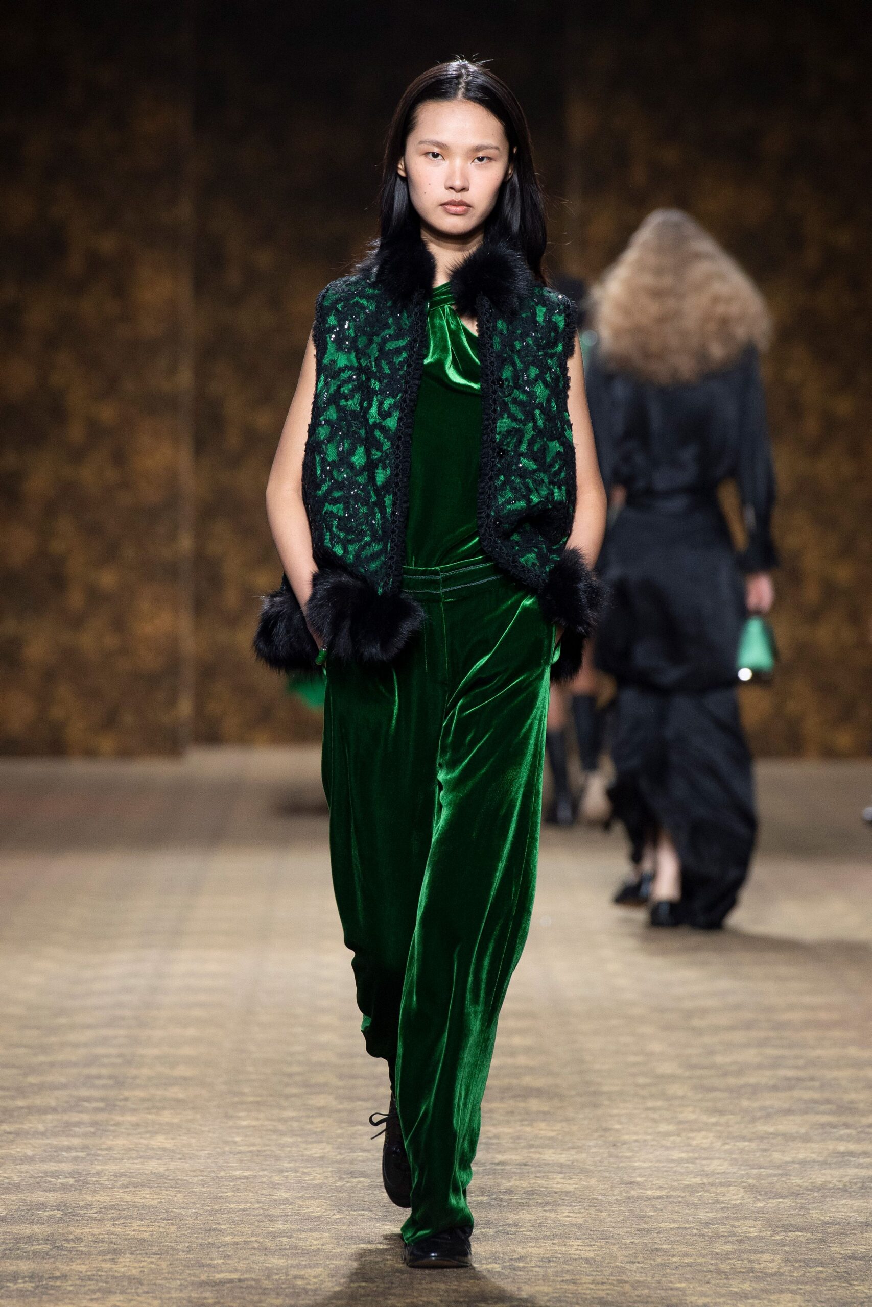 green velvet sleeveless collared fitted embroidered vest