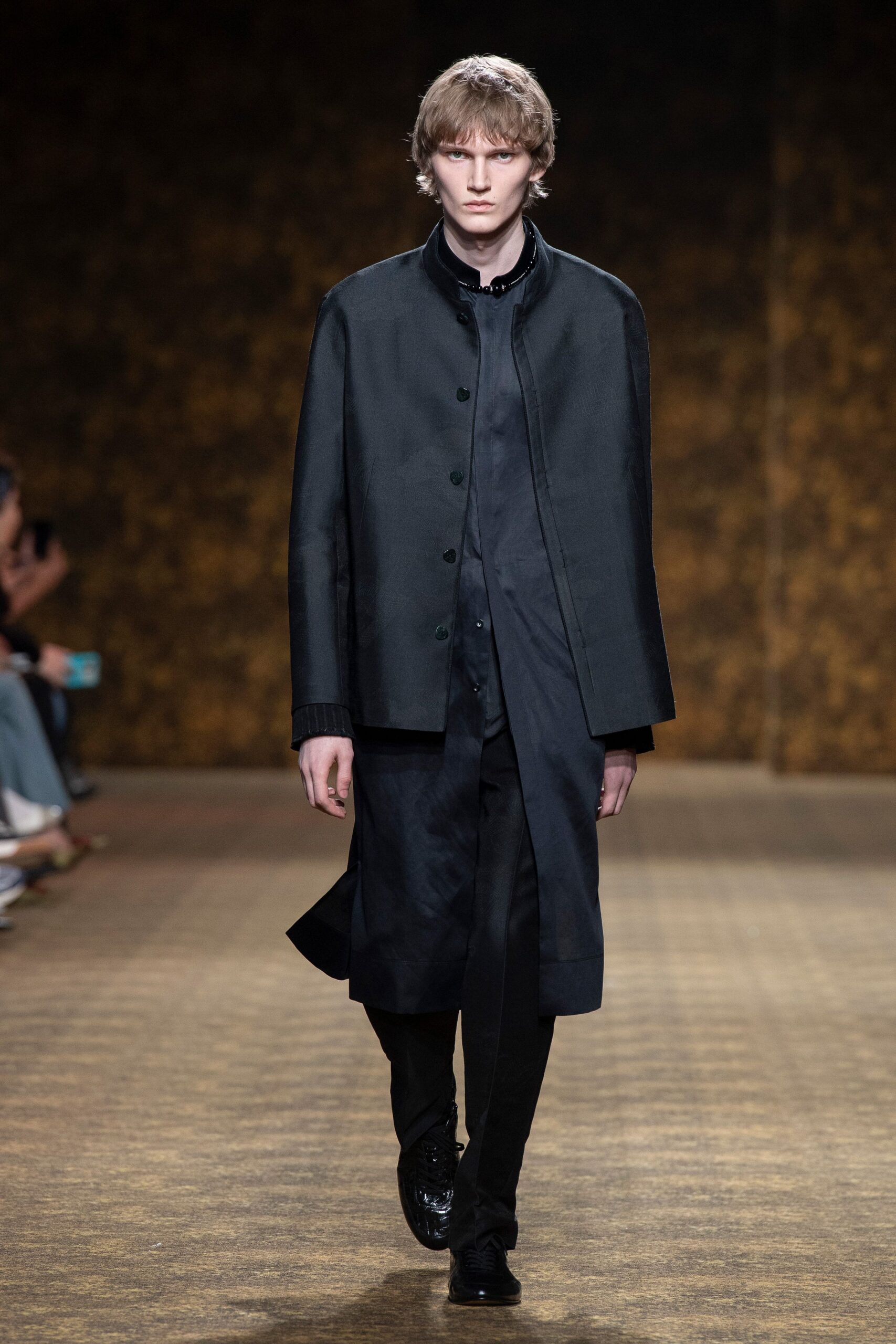black silk long-sleeve collared relaxed buttoned coat