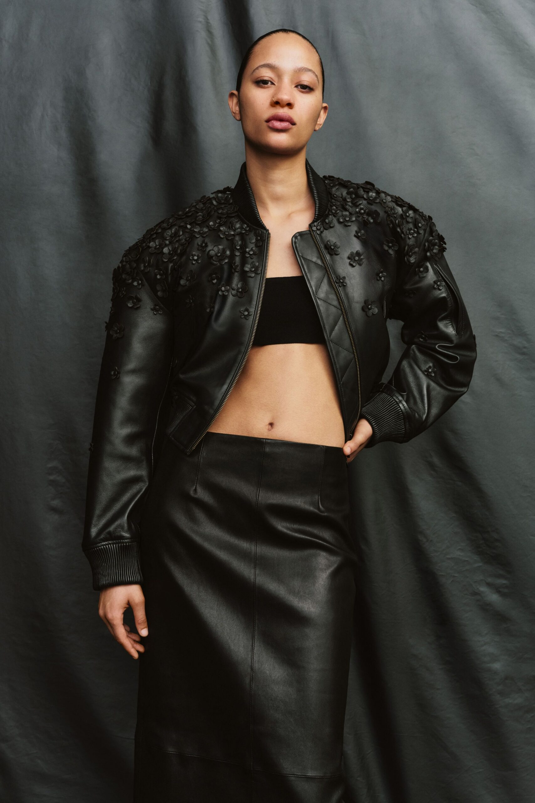 black leather fitted pencil midi skirt