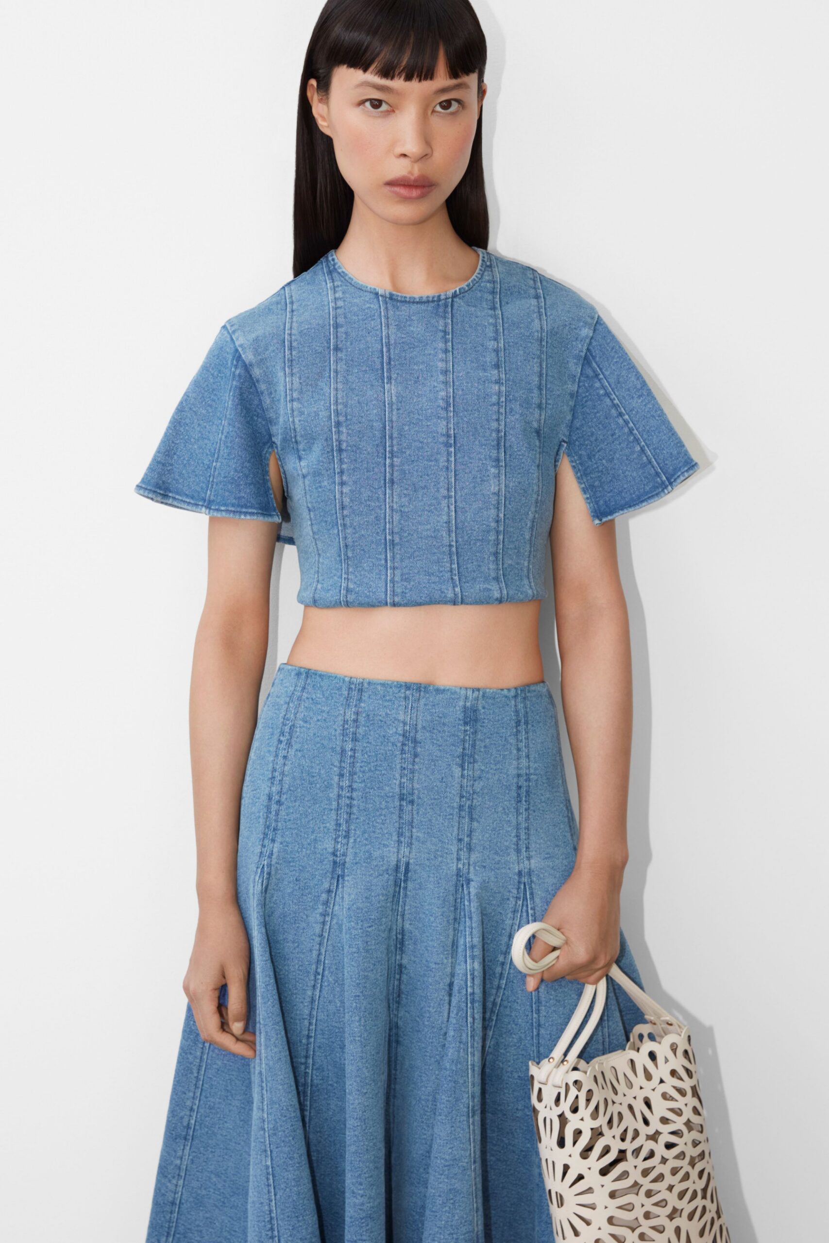 blue denim short-sleeve collared fitted pleated cropped crop-top
