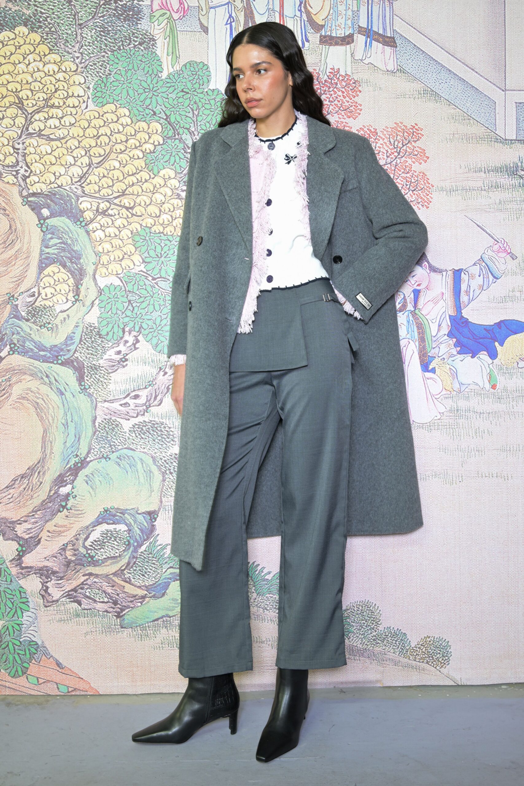 gray wool long-sleeve collared relaxed buttoned maxi coat