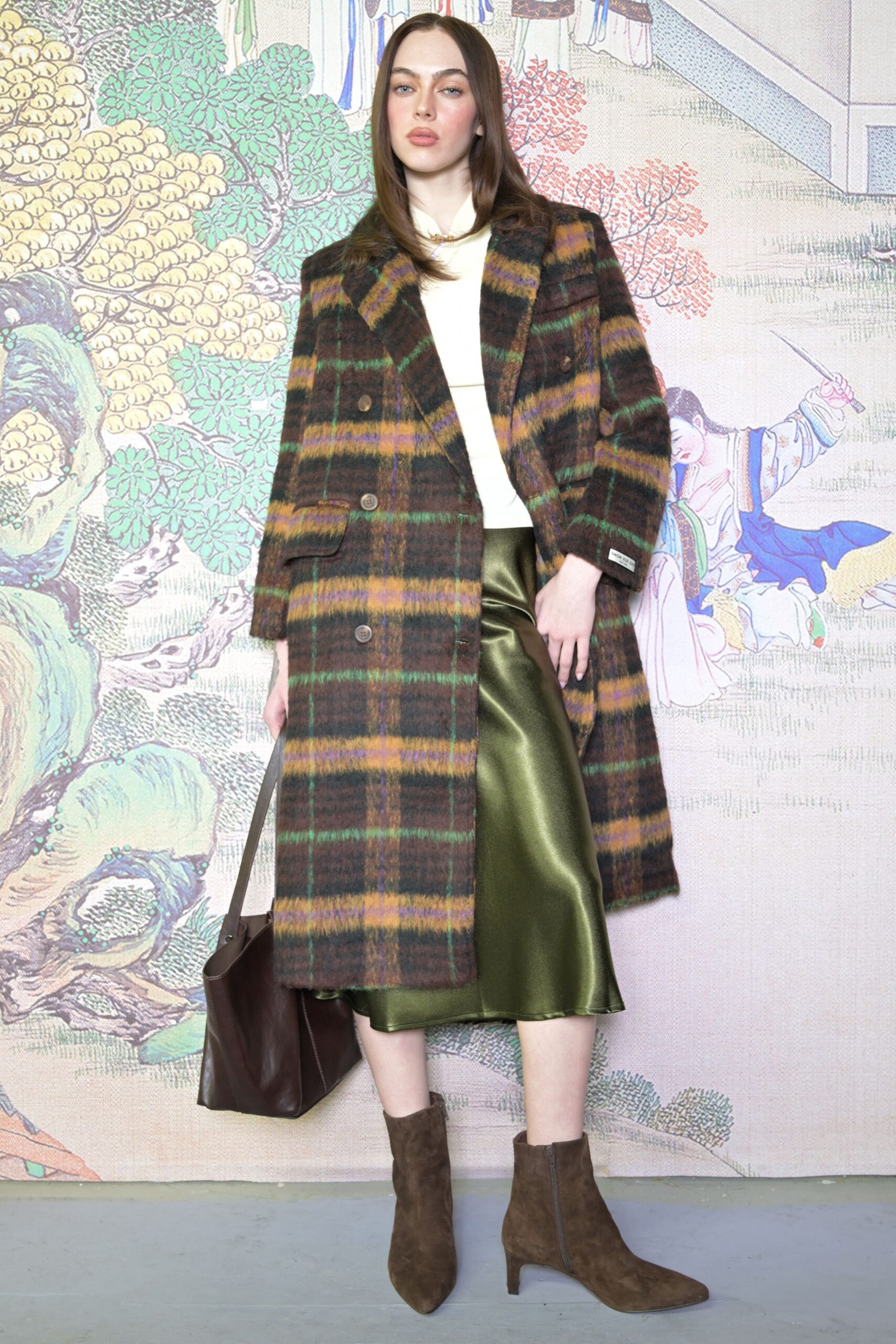 brown wool long-sleeve collared relaxed checked coat