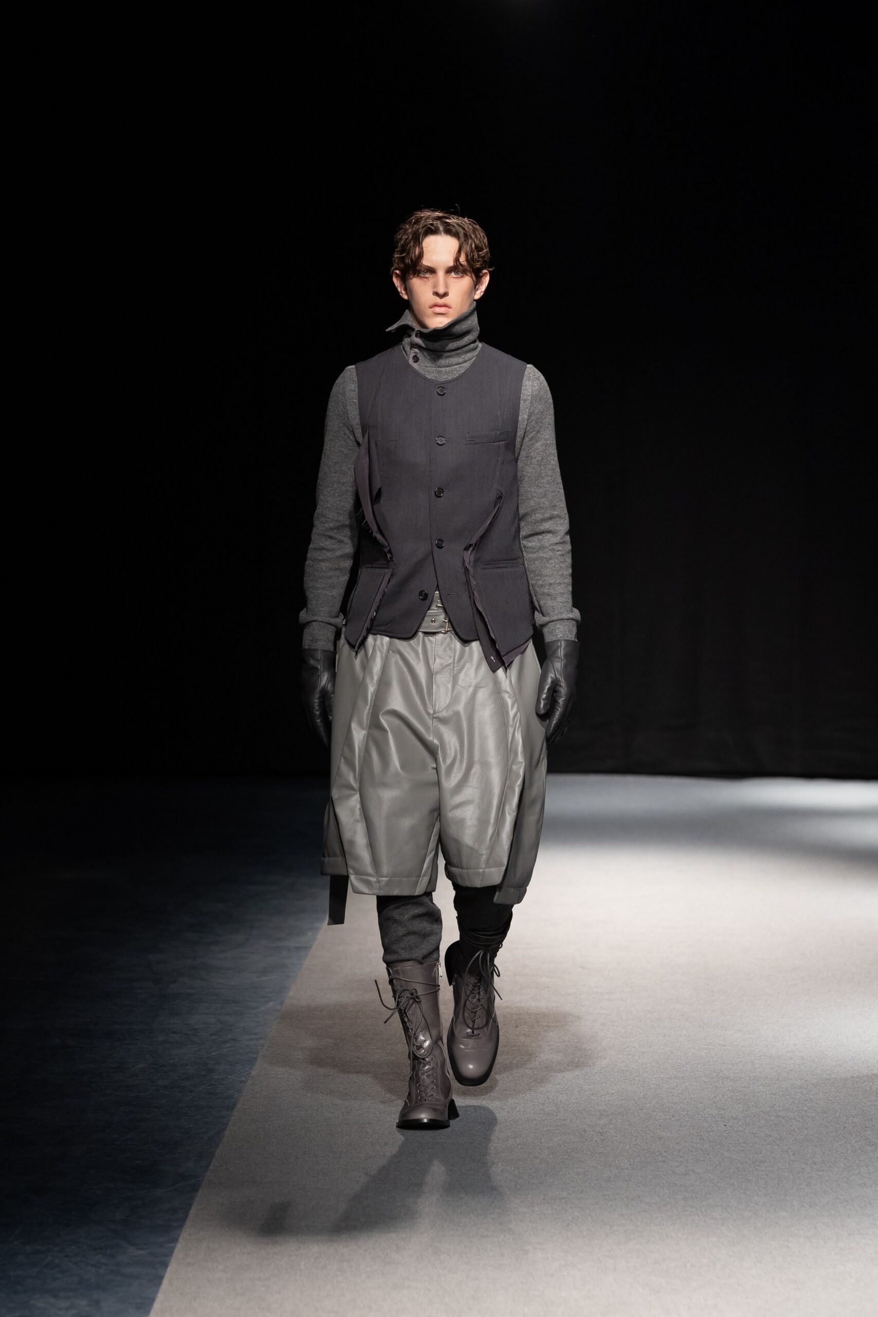 Songzio Fall 2026 Menswear Look 34