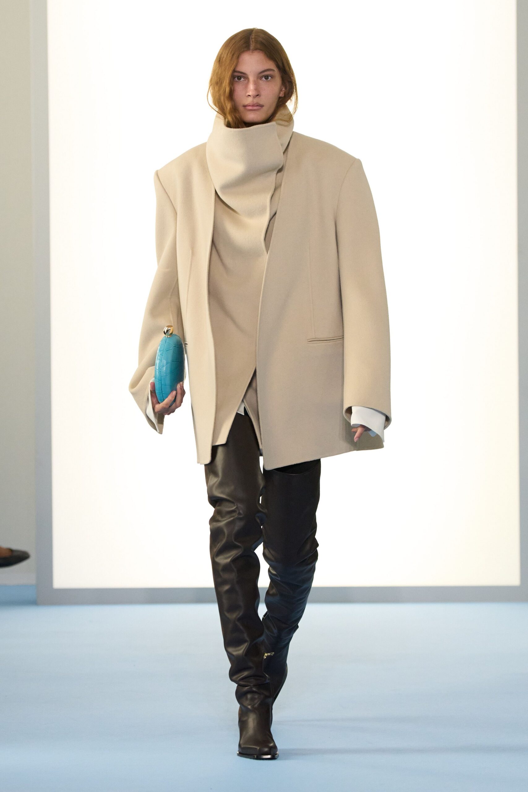 beige wool long-sleeve collared oversized jacket