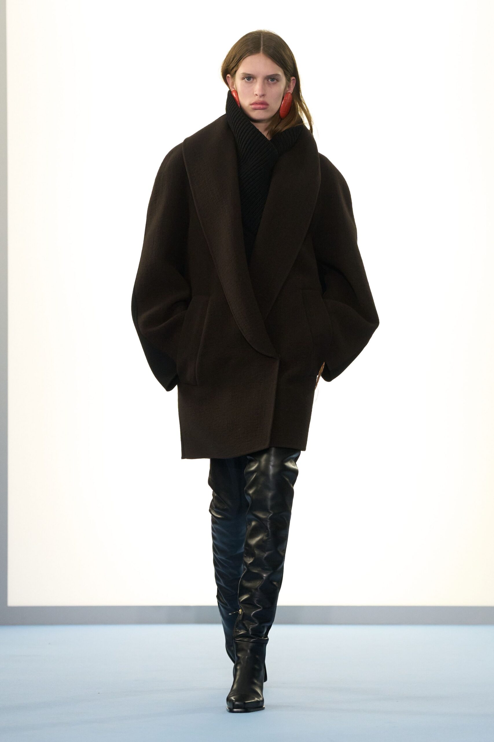 brown wool long-sleeve collared oversized buttoned coat