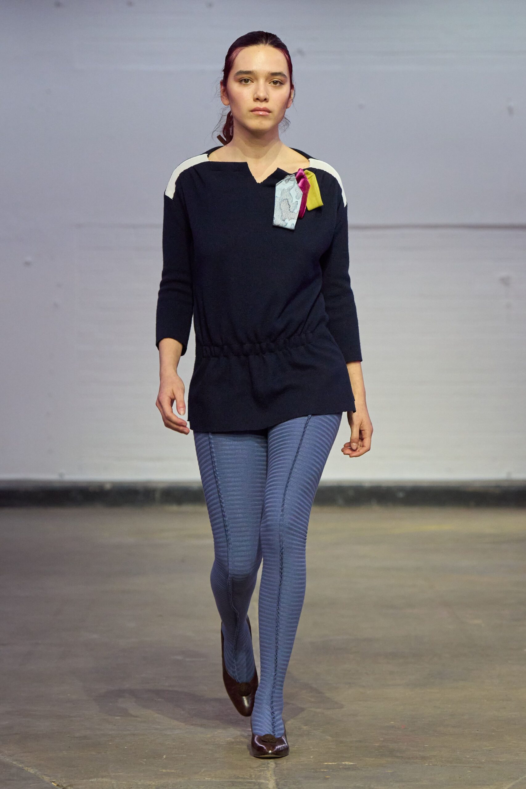 blue cotton fitted textured leggings