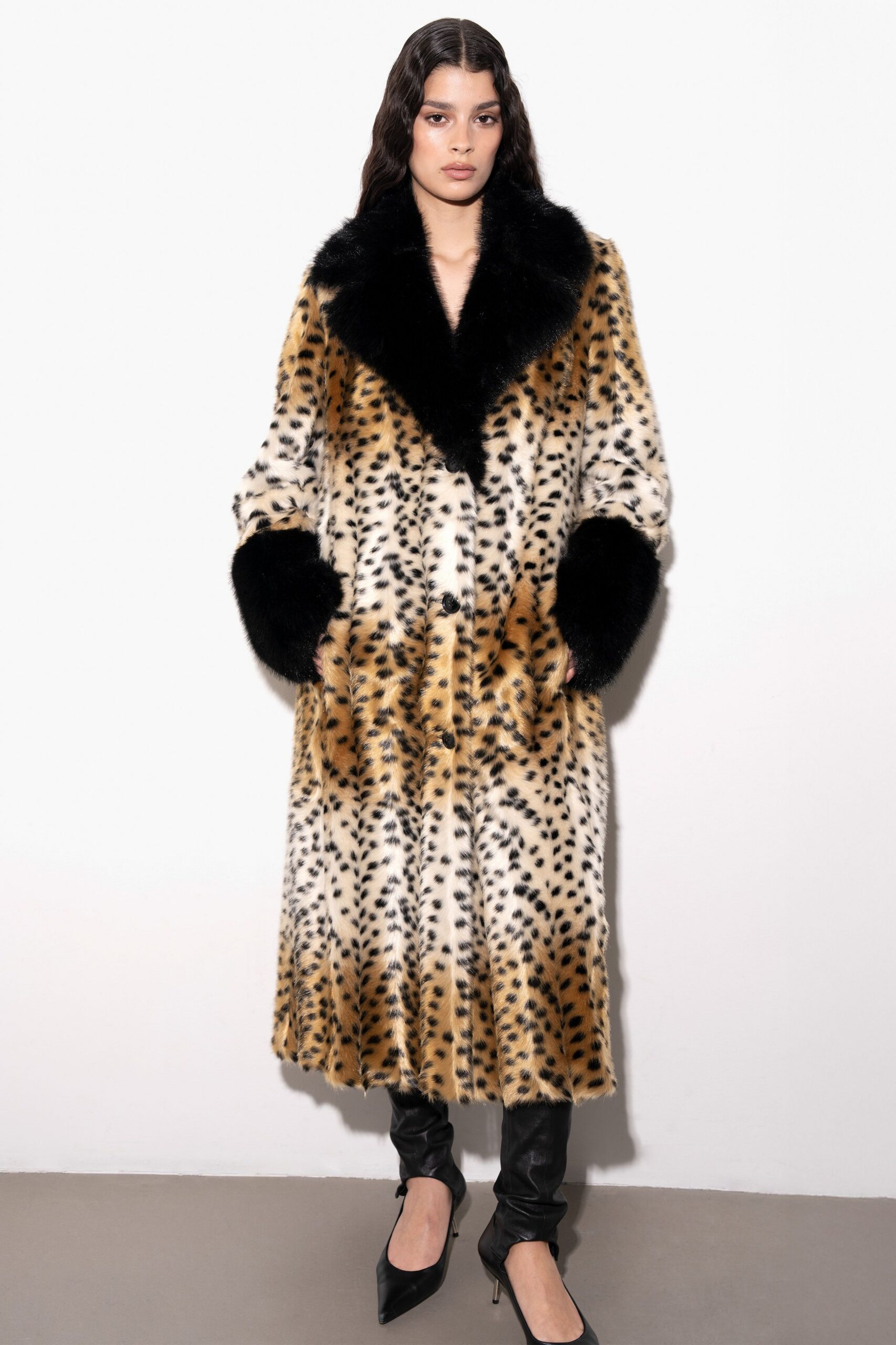 Stand Studio Resort 2026 Look 14