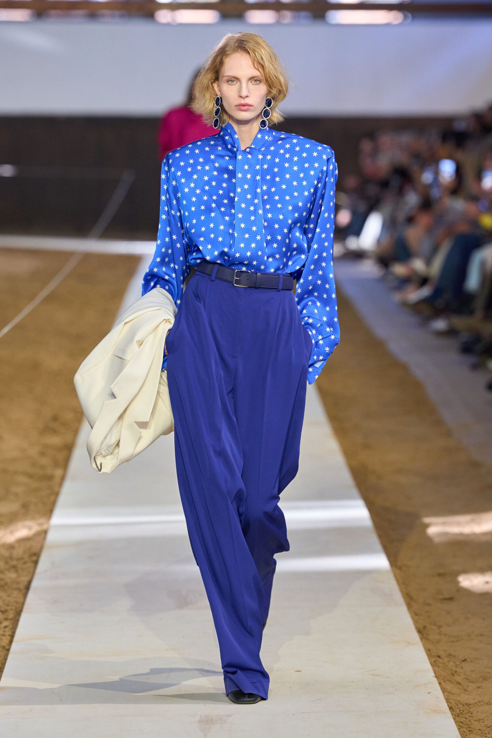blue cotton relaxed high-waisted pleated pants