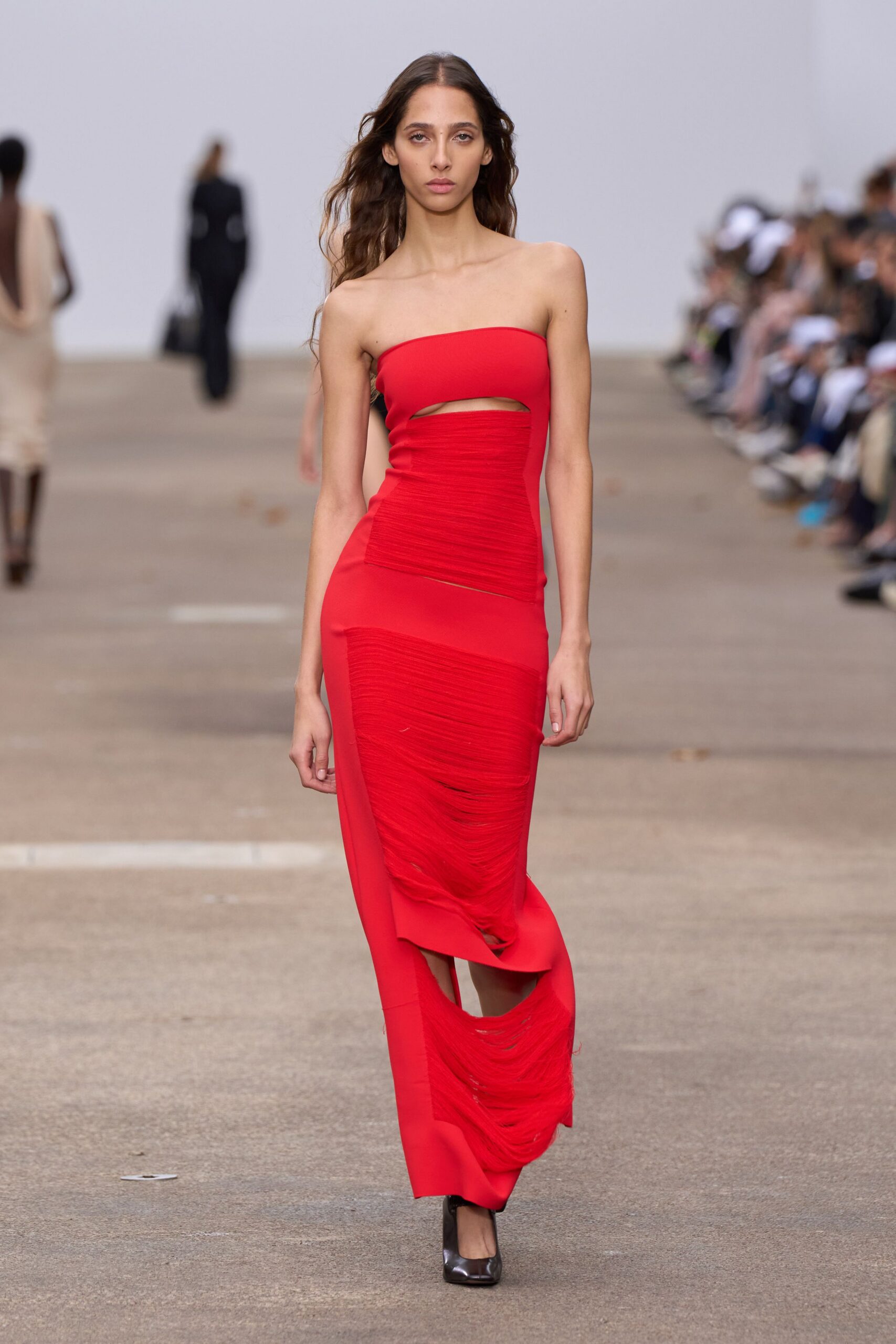 red cotton strapless cutout fitted ruched midi gown