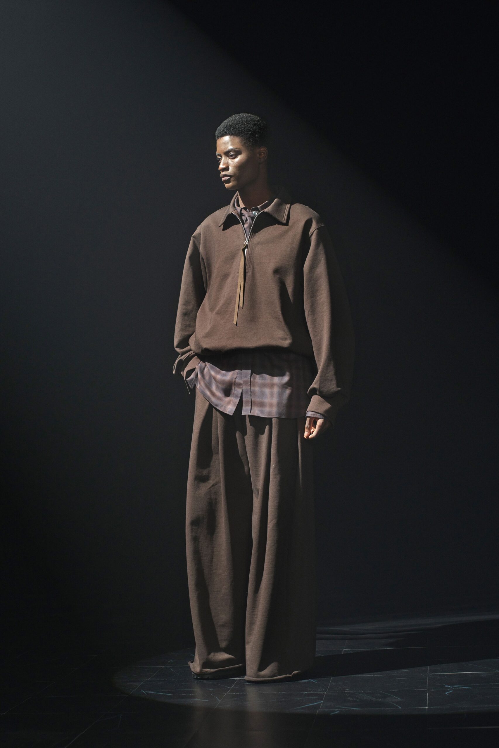 brown cotton long-sleeve collared oversized top