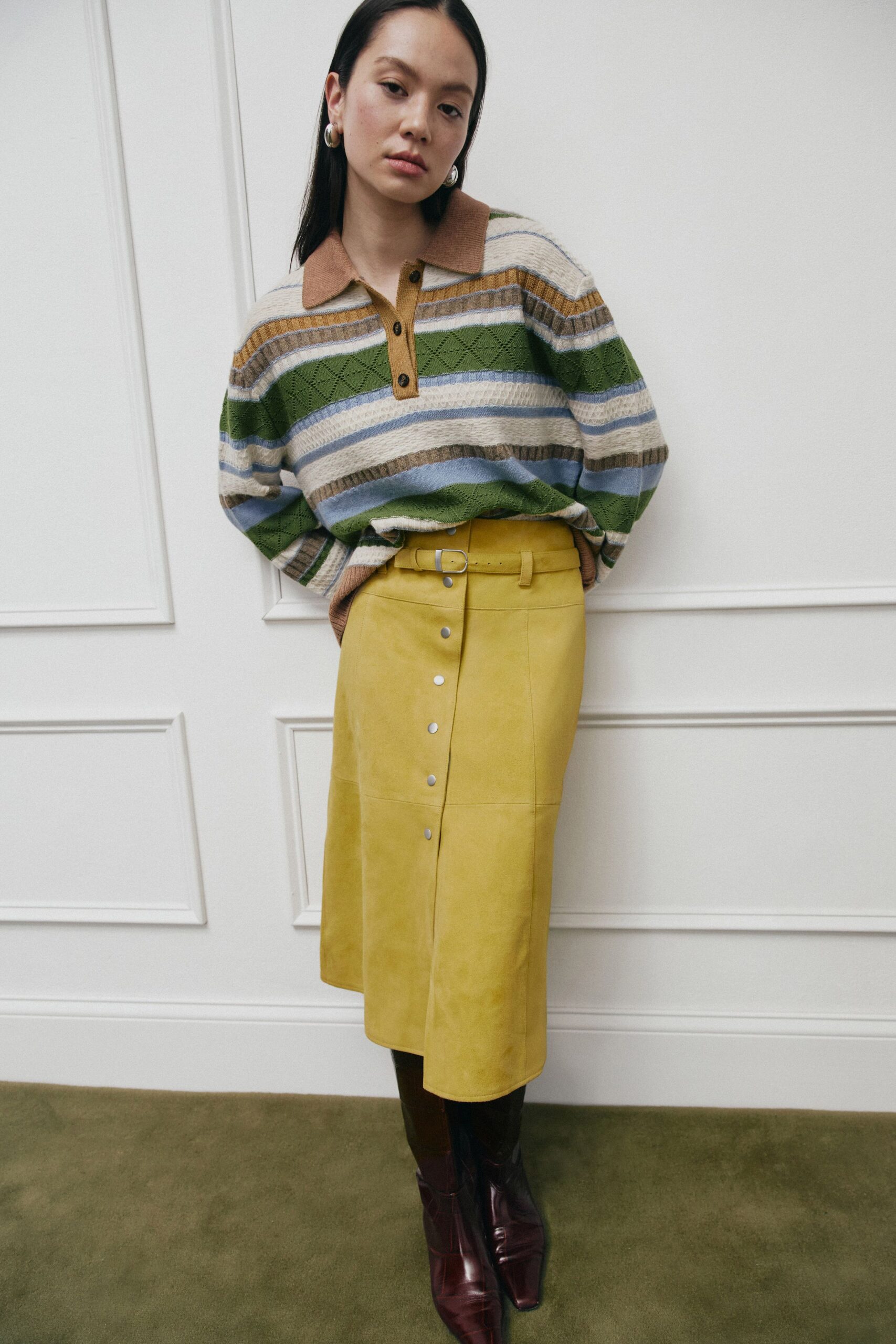 yellow suede fitted buttoned midi skirt