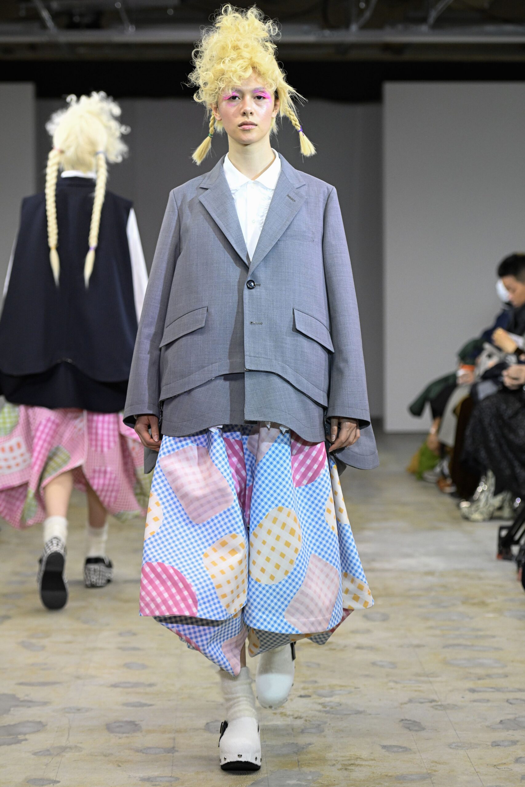 gray oversized blazer with pleated skirt