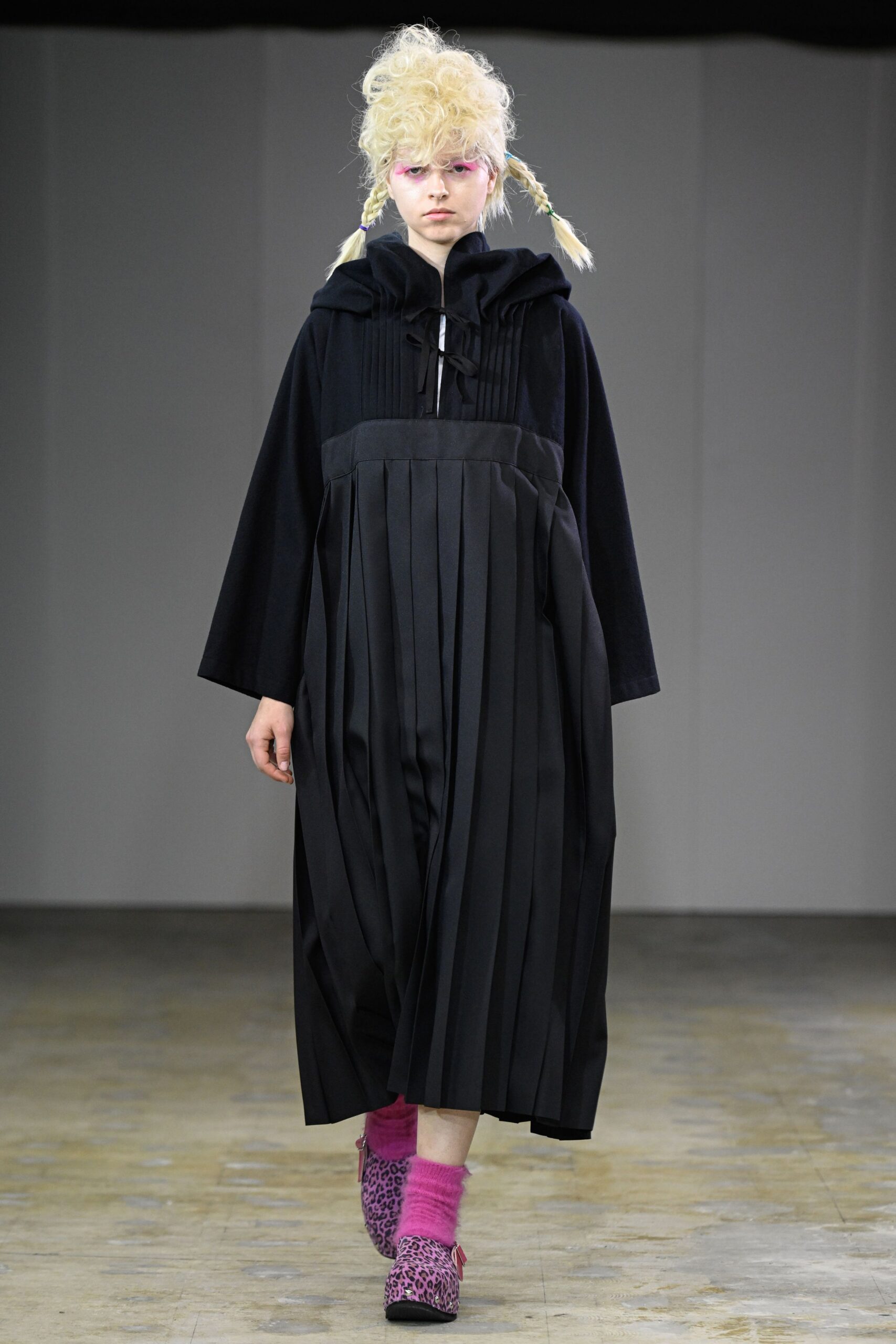 black cotton long-sleeve hooded relaxed pleated maxi dress