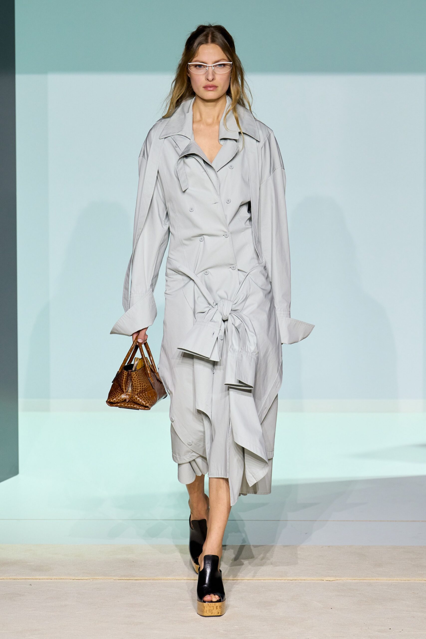 gray cotton long-sleeve collared relaxed buttoned draped dress