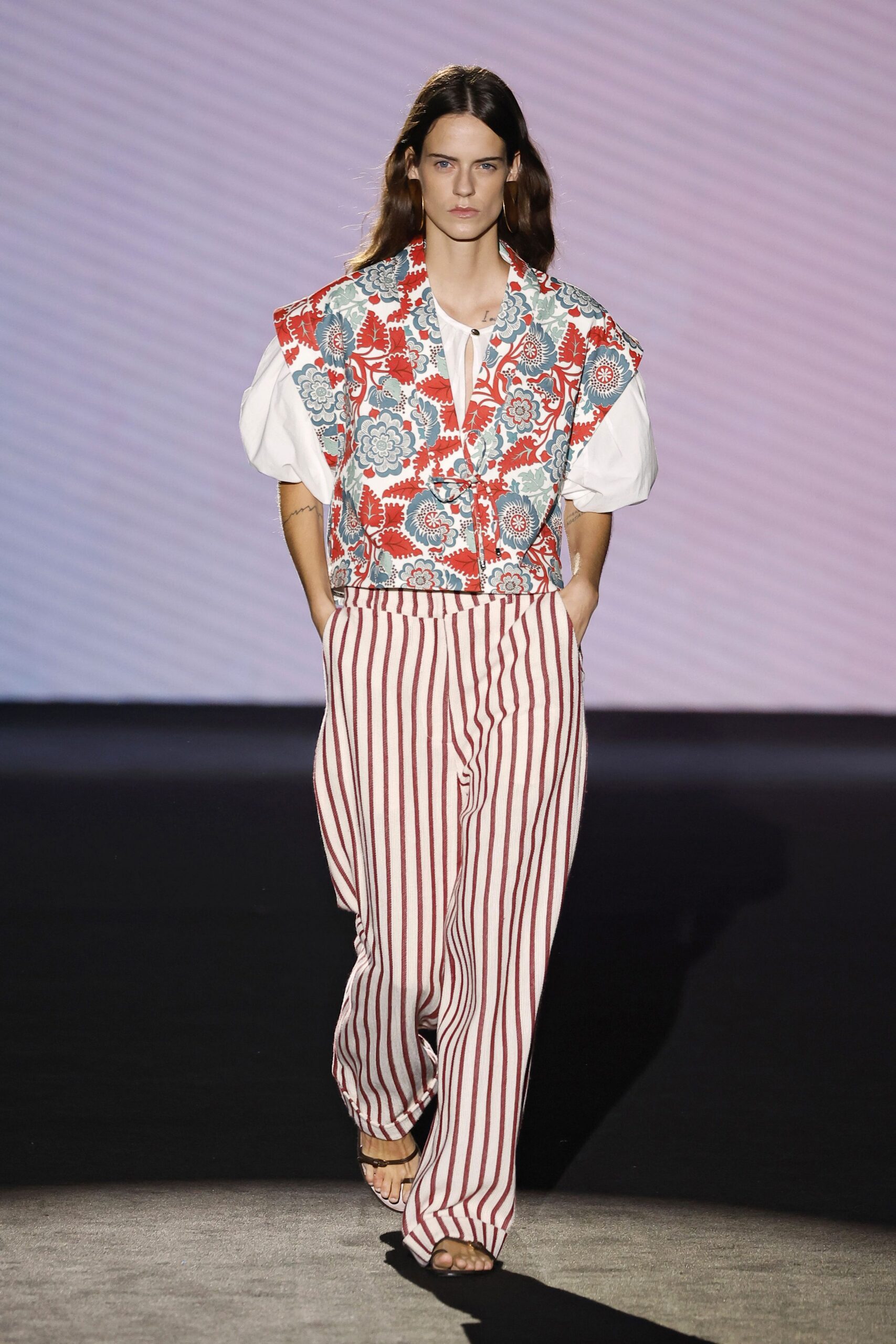 red cotton short-sleeve collared relaxed embroidered top