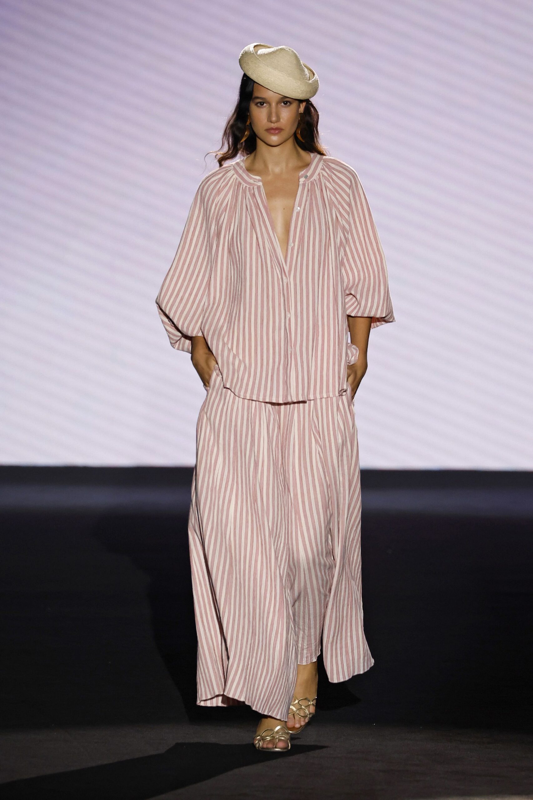 pink cotton long-sleeve v-neck relaxed striped top