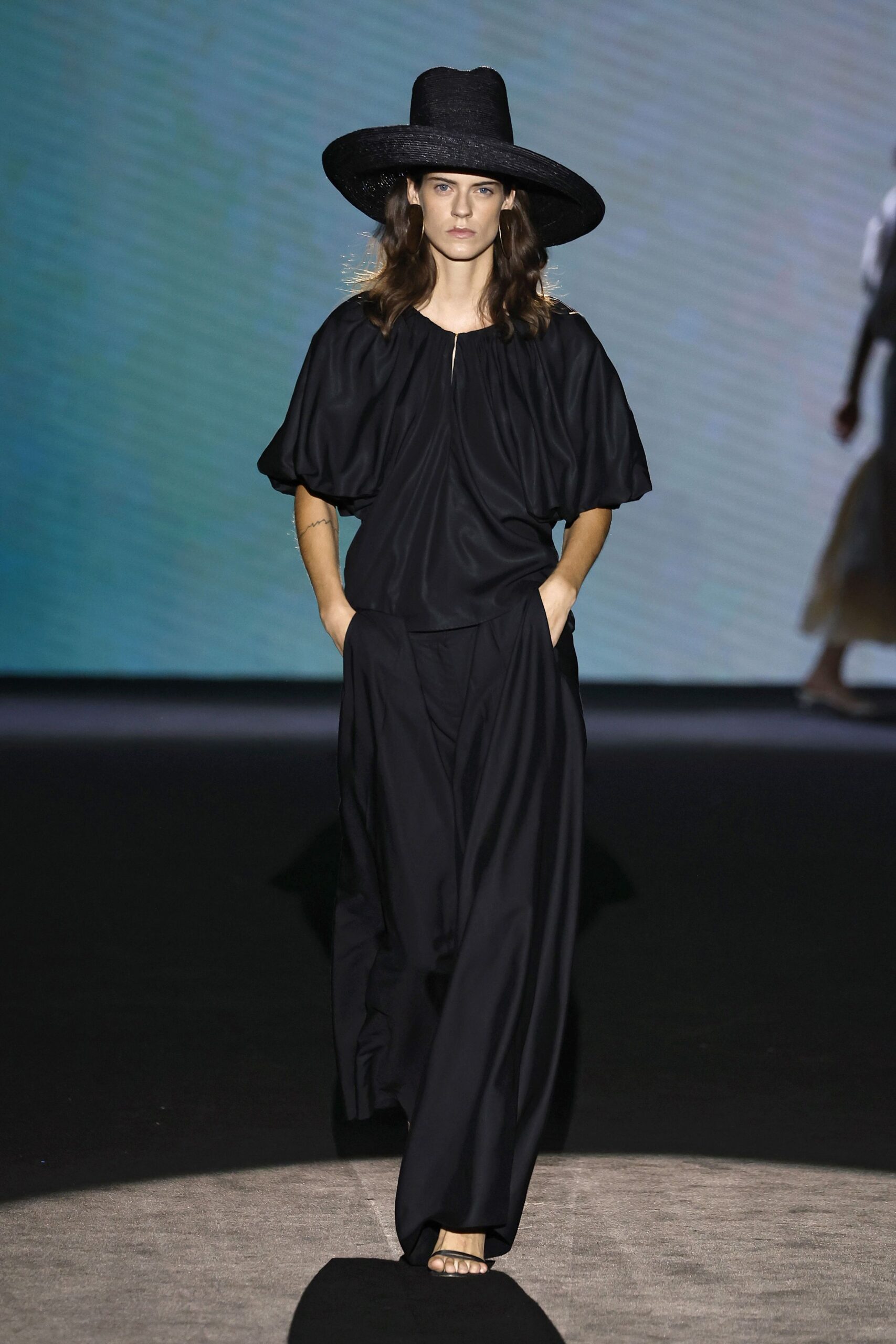 black silk short-sleeve v-neck relaxed pleated top
