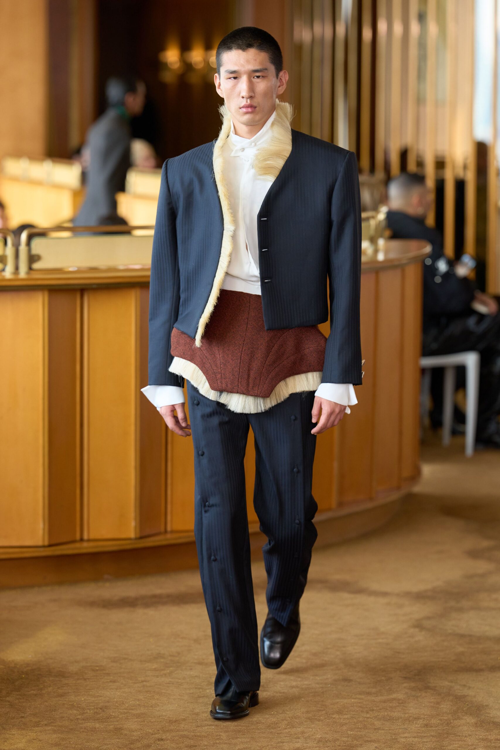blue wool long-sleeve collared tailored buttoned pleated suit