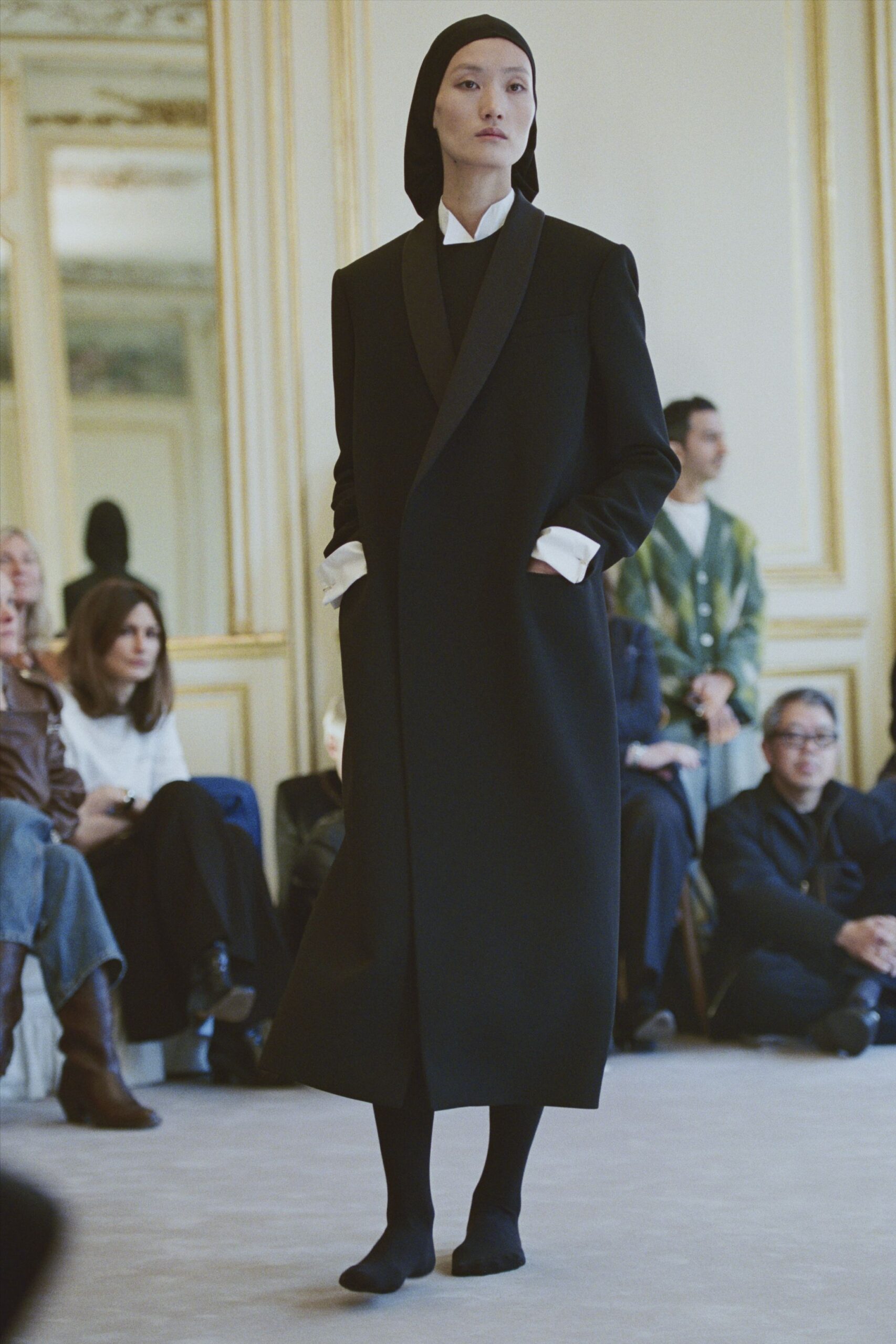 black wool long-sleeve collared fitted buttoned maxi coat
