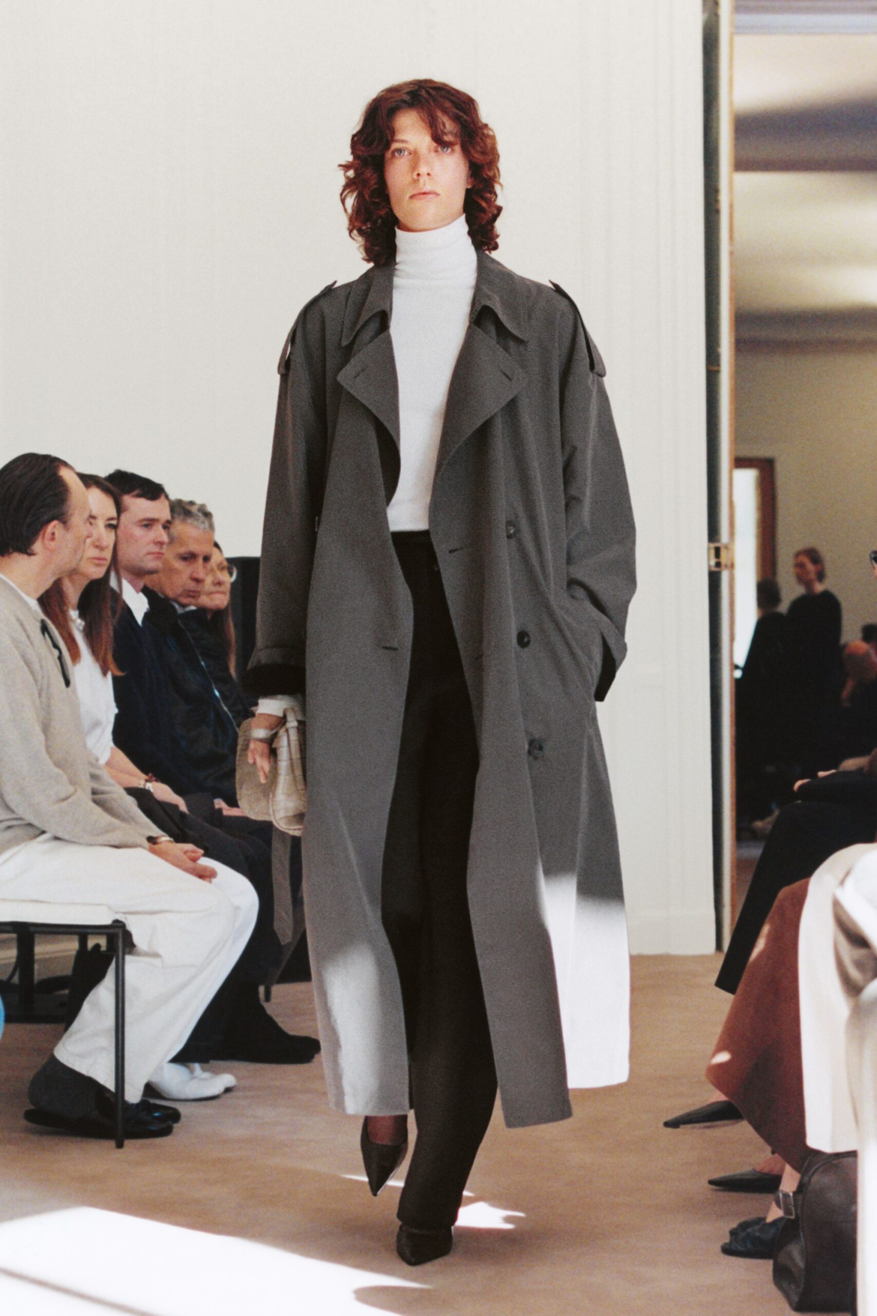 gray cotton long-sleeve collared relaxed buttoned maxi trench