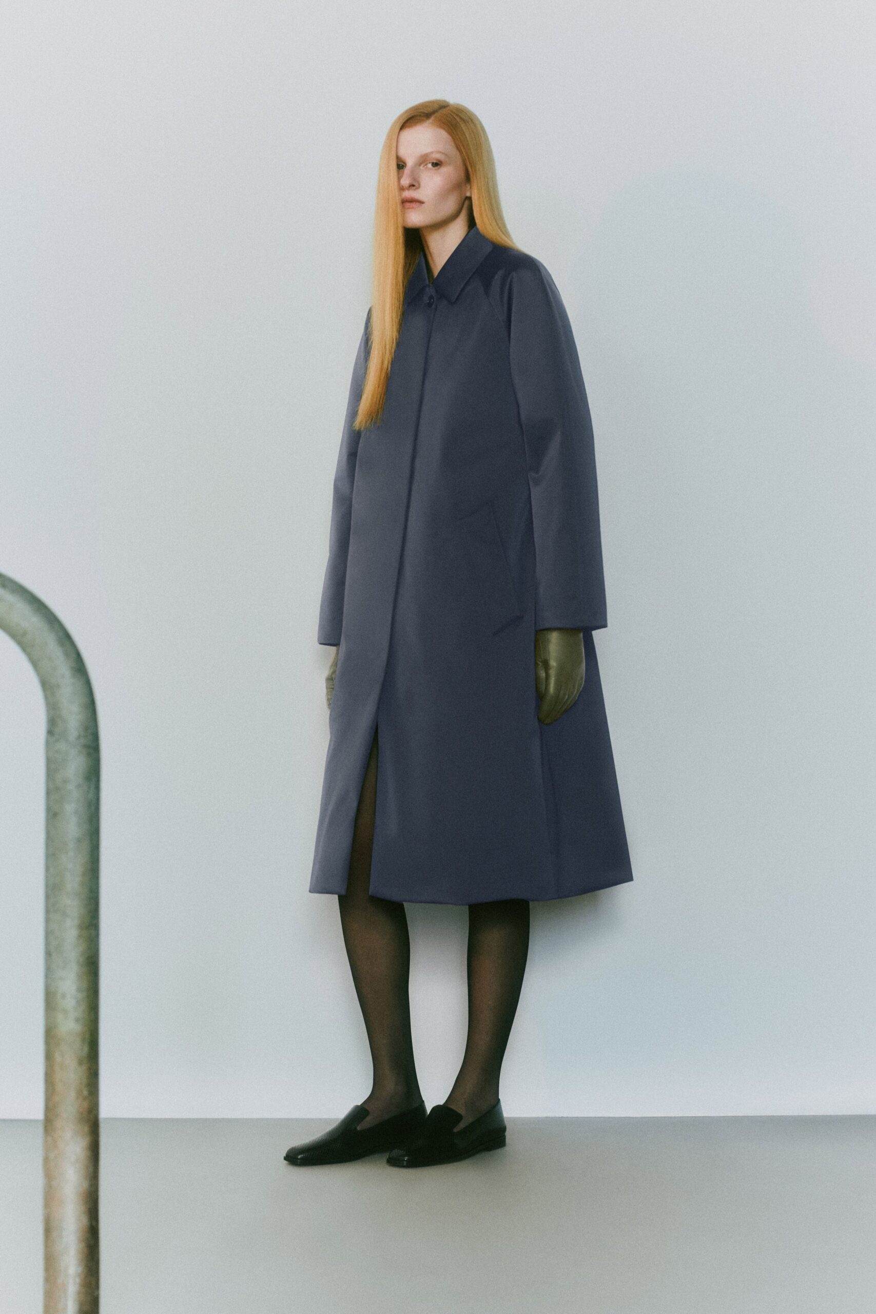 blue cotton long-sleeve collared relaxed straight-leg midi coat