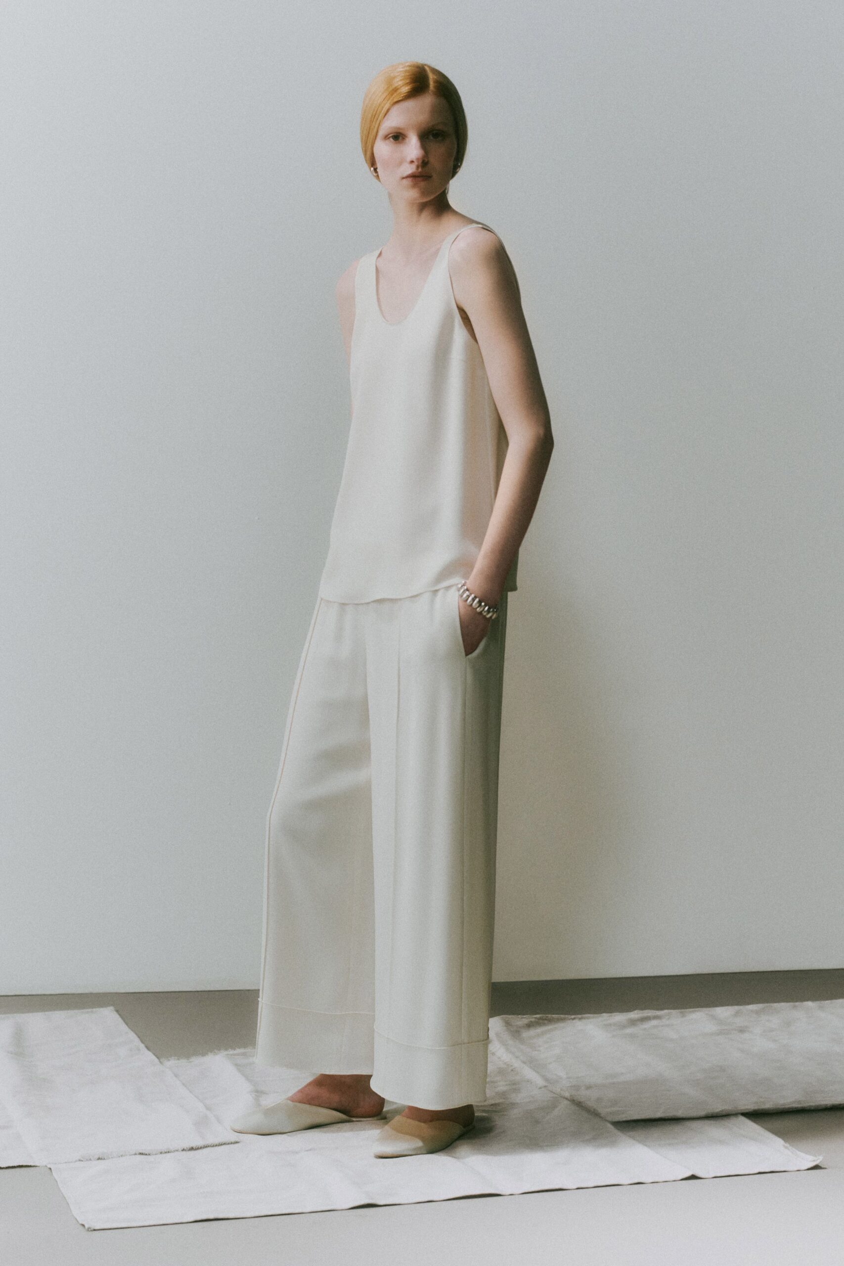 white silk sleeveless v-neck relaxed tank-top
