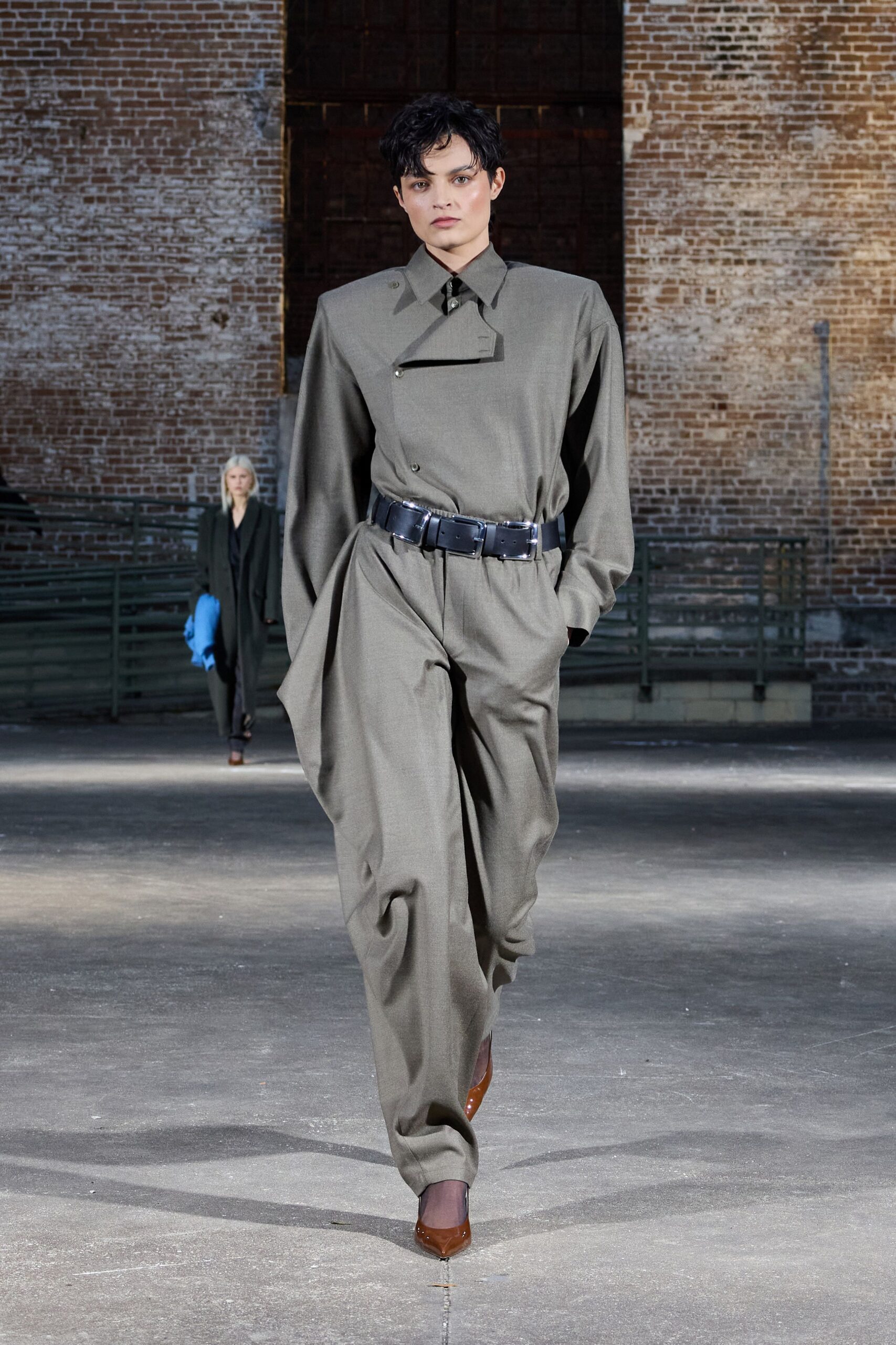 gray cotton long-sleeve collared relaxed zippered belted jumpsuit