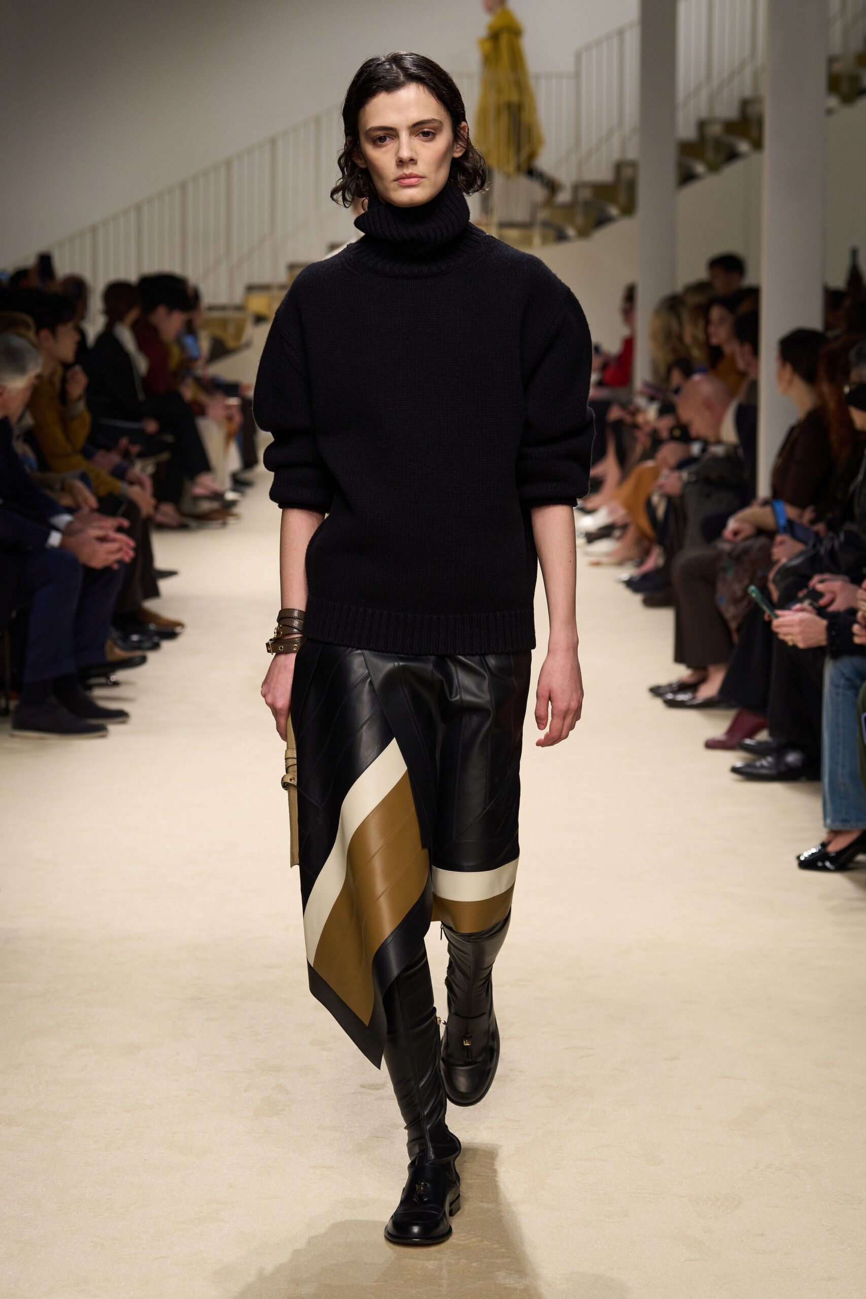 Tod's Fall 2026 Ready-to-Wear Look 7
