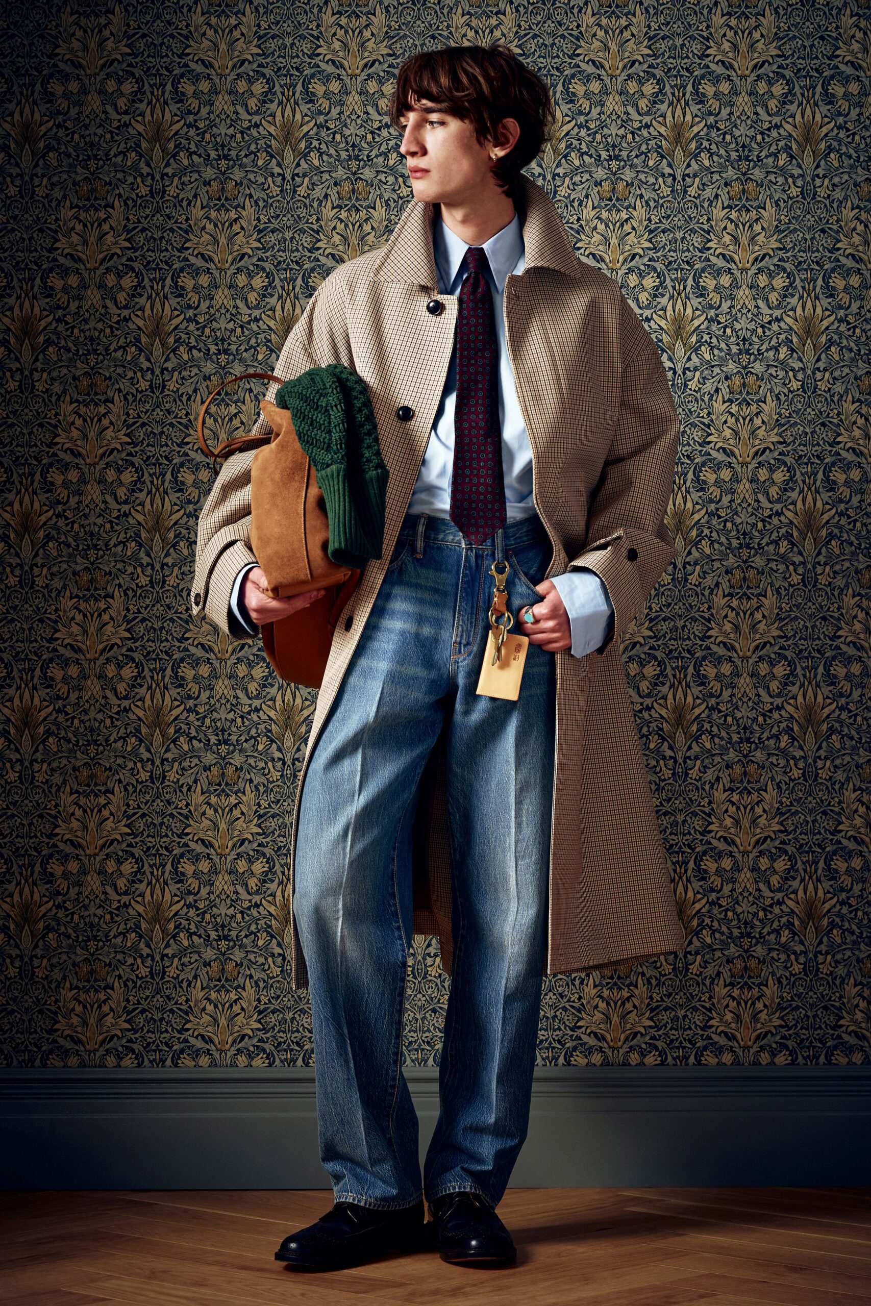 beige cotton long-sleeve collared relaxed buttoned coat