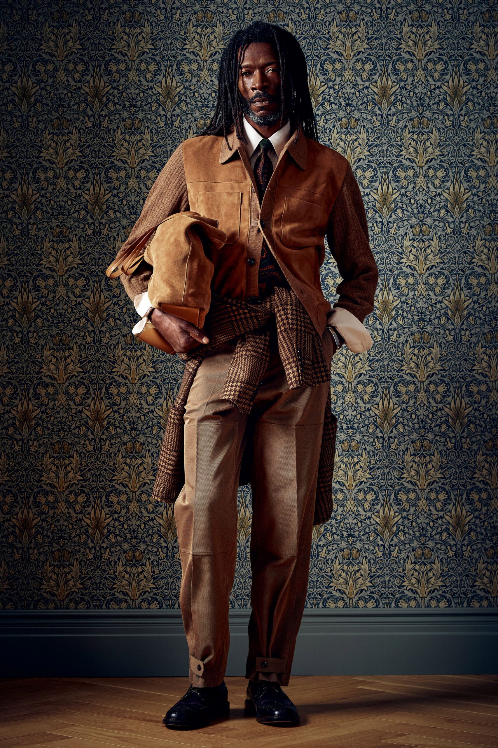 brown cotton long-sleeve collared fitted buttoned zippered jacket
