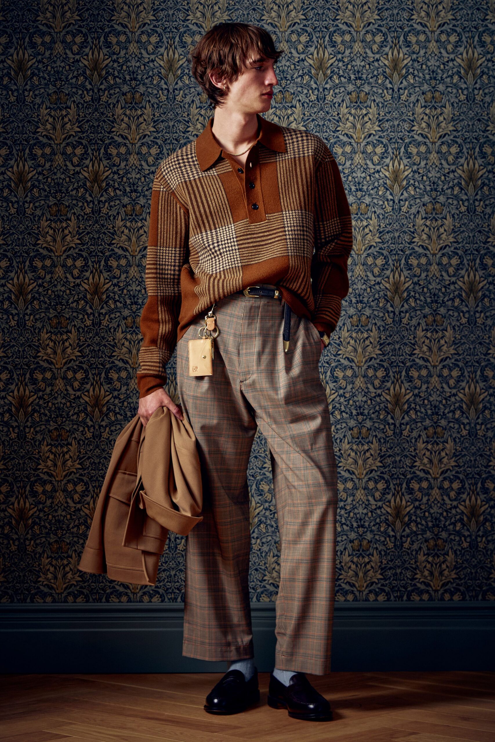 beige cotton relaxed checked pants