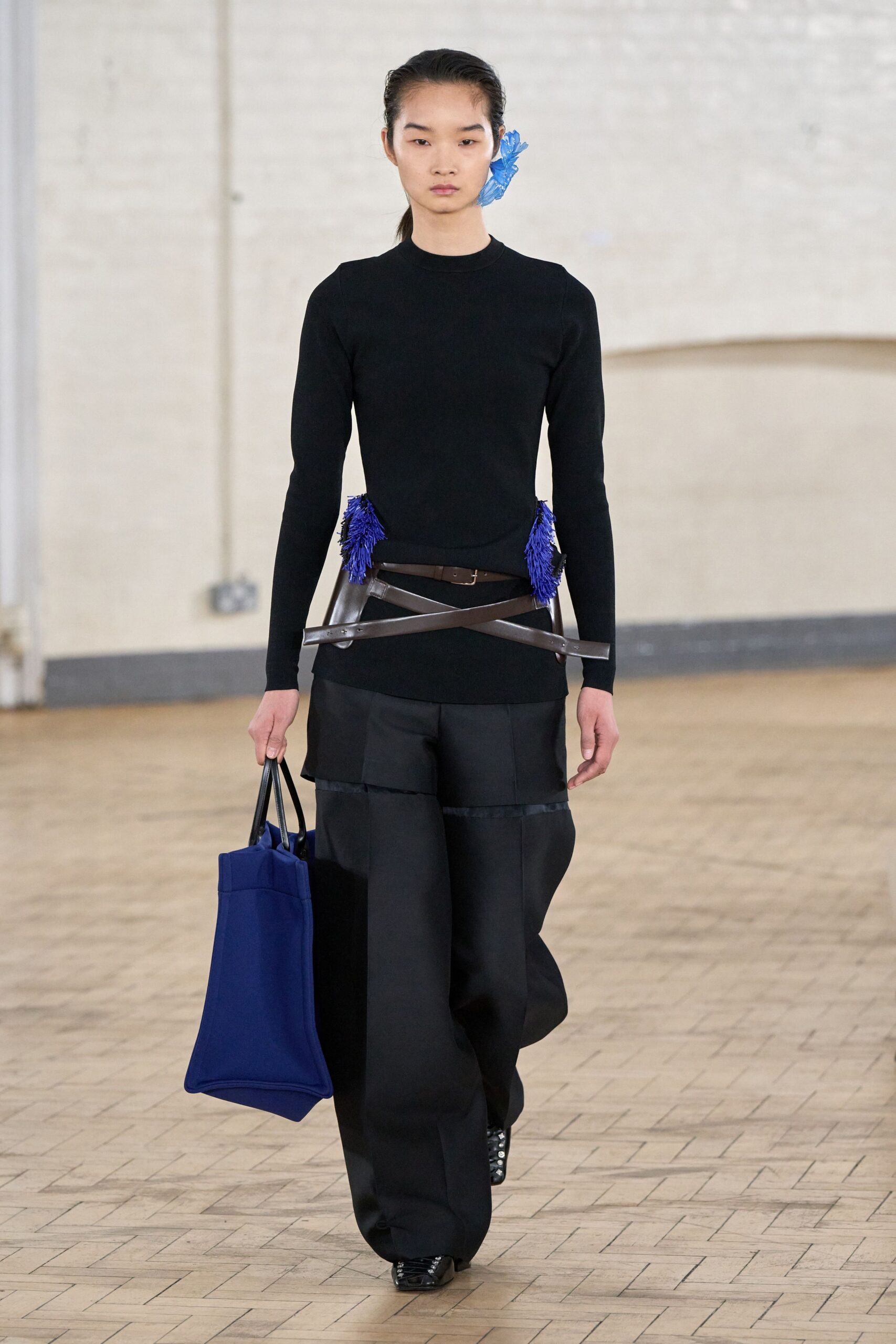 black fitted top with relaxed pants