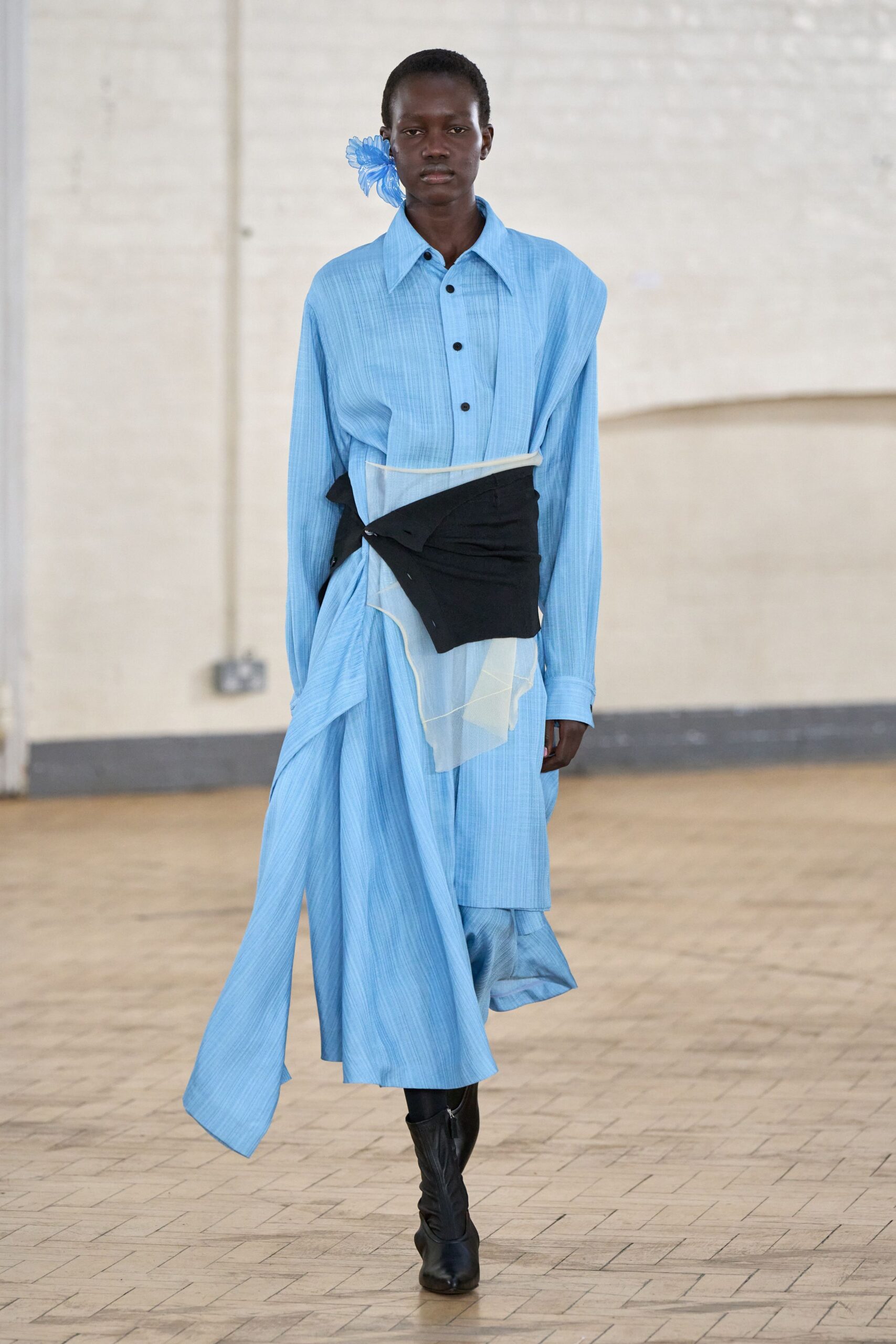 blue cotton long-sleeve collared relaxed buttoned layered shirt-dress