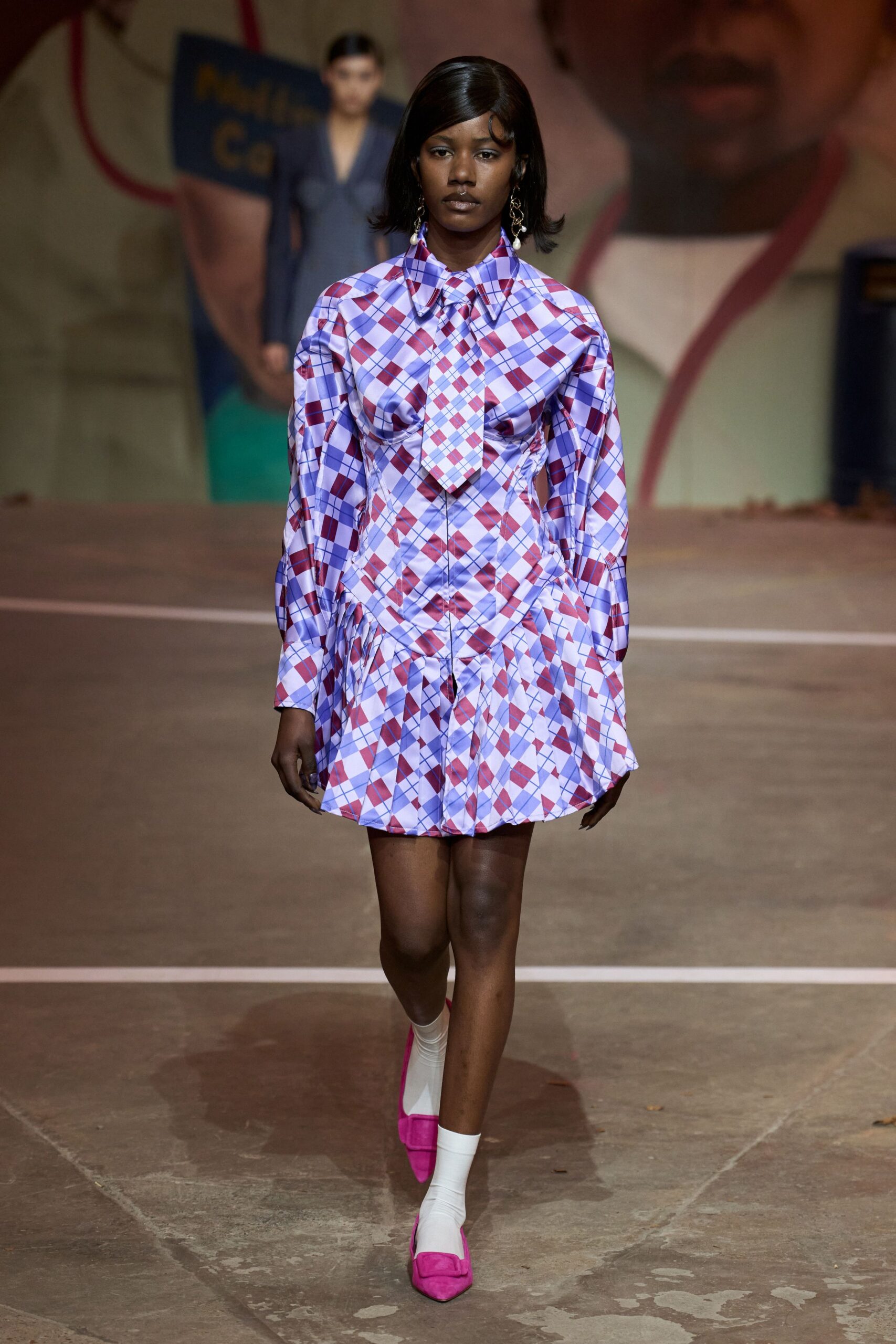pink cotton long-sleeve collared fitted checked pleated dress