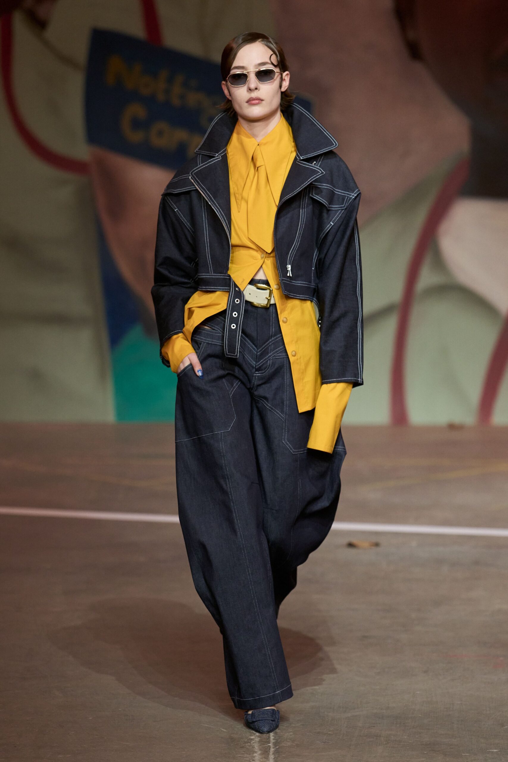 black denim long-sleeve collared relaxed zippered buttoned jacket