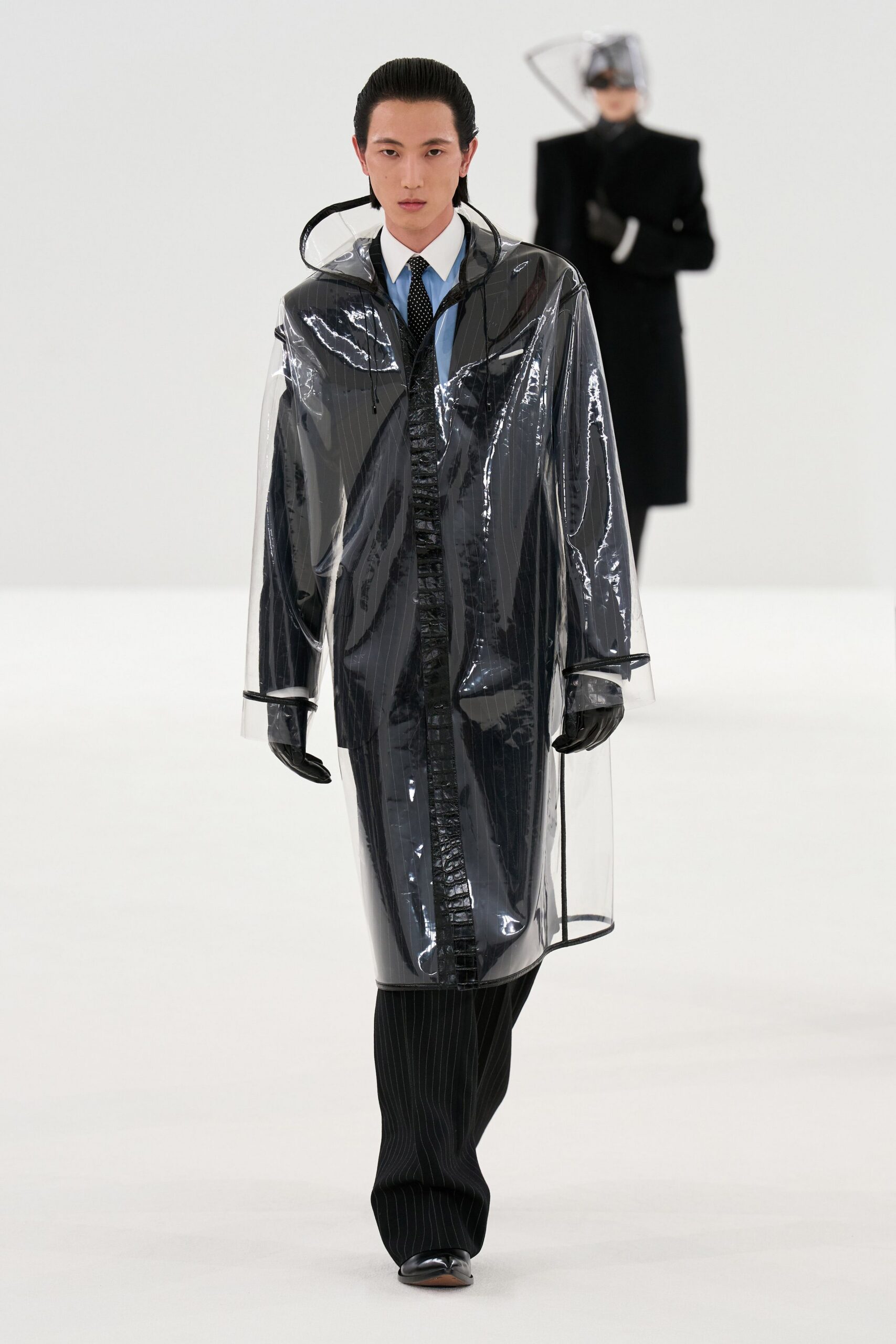 black vinyl long-sleeve collared relaxed zippered shiny coat