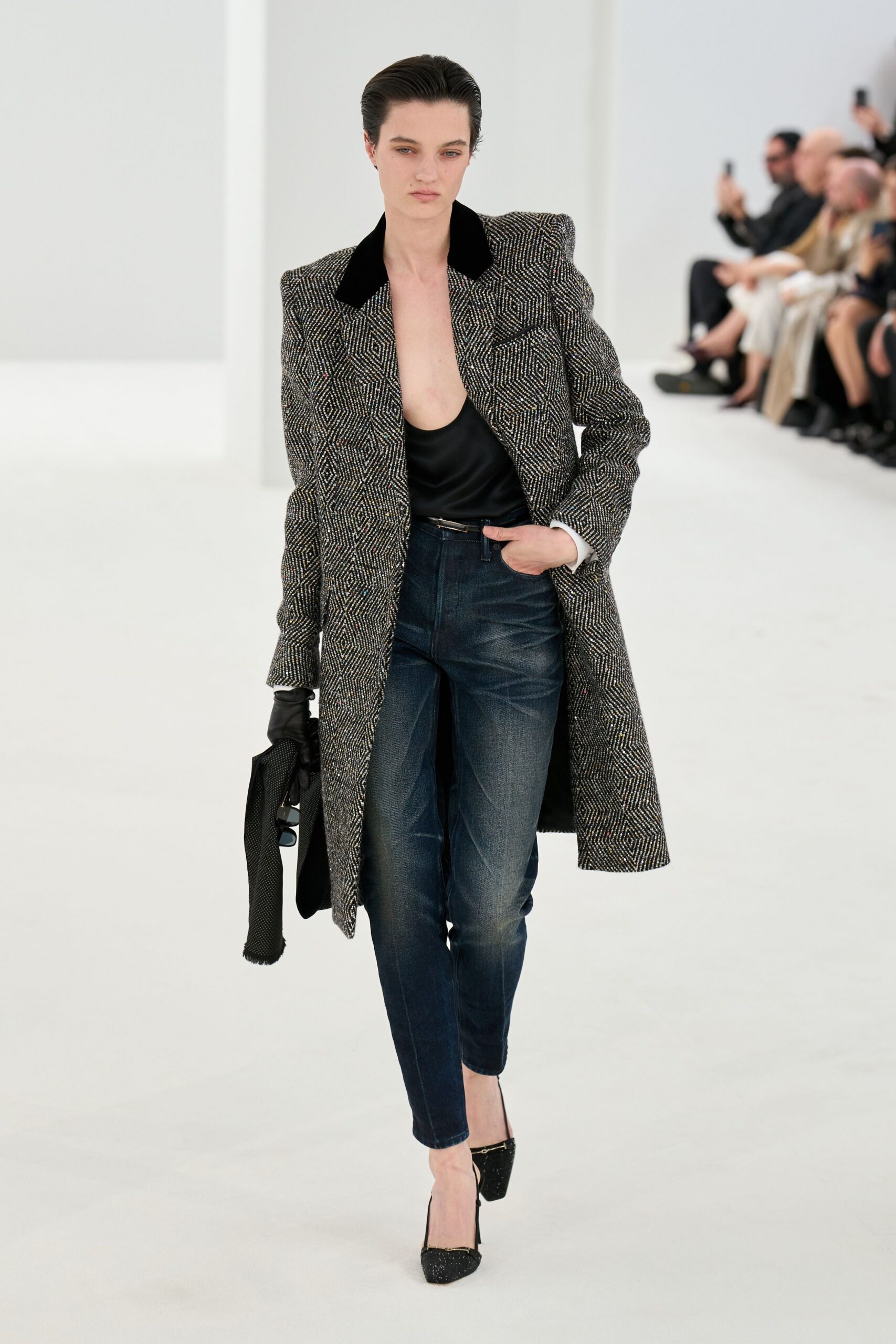 blue denim slim straight-leg jeans