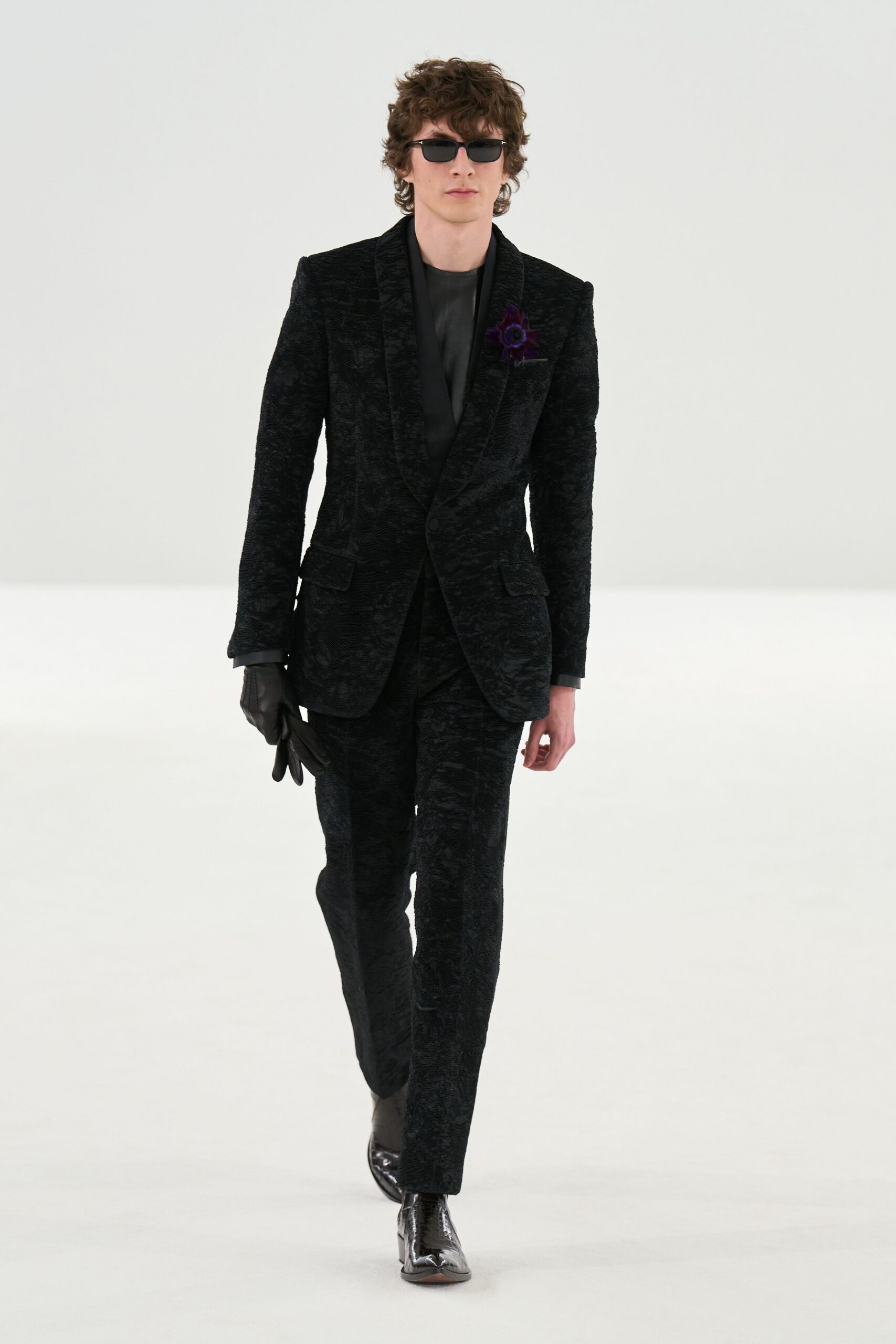 black velvet long-sleeve collared tailored textured suit