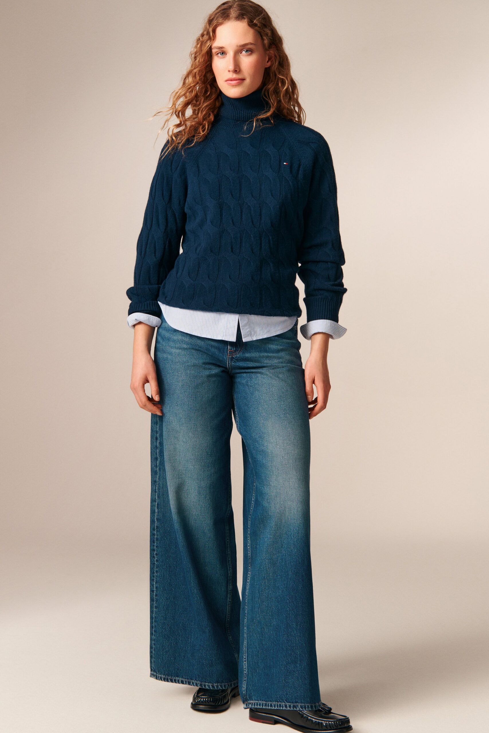 blue sweater white shirt wide-leg jeans