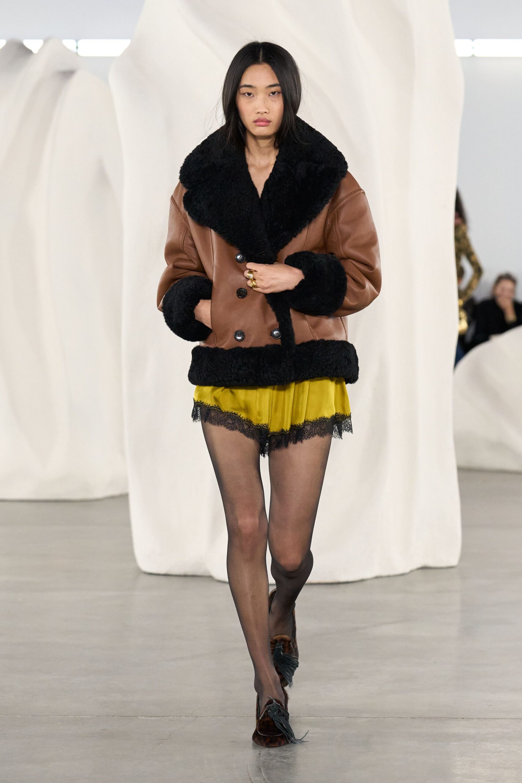 brown leather long-sleeve collared fitted buttoned jacket