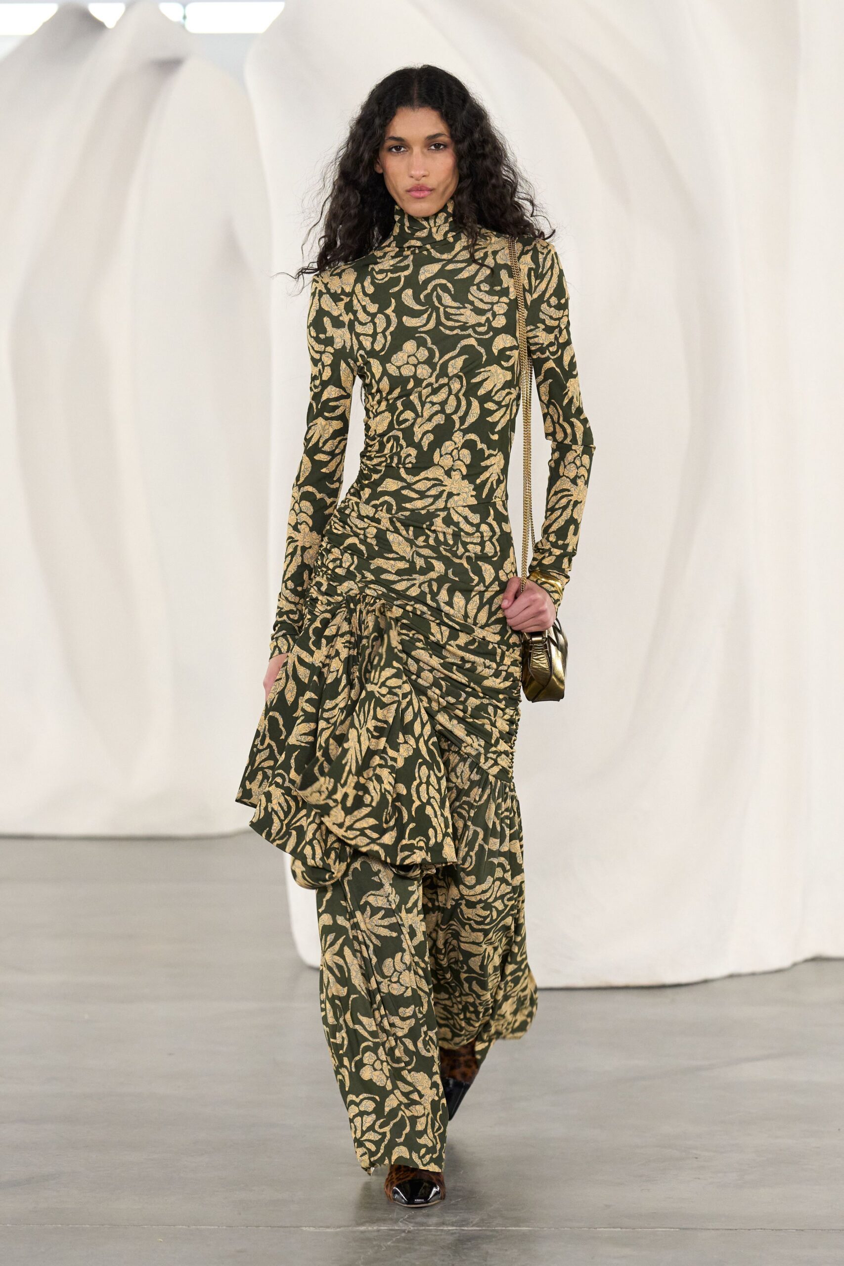 Ulla Johnson Fall 2026 Ready-to-Wear Look 29