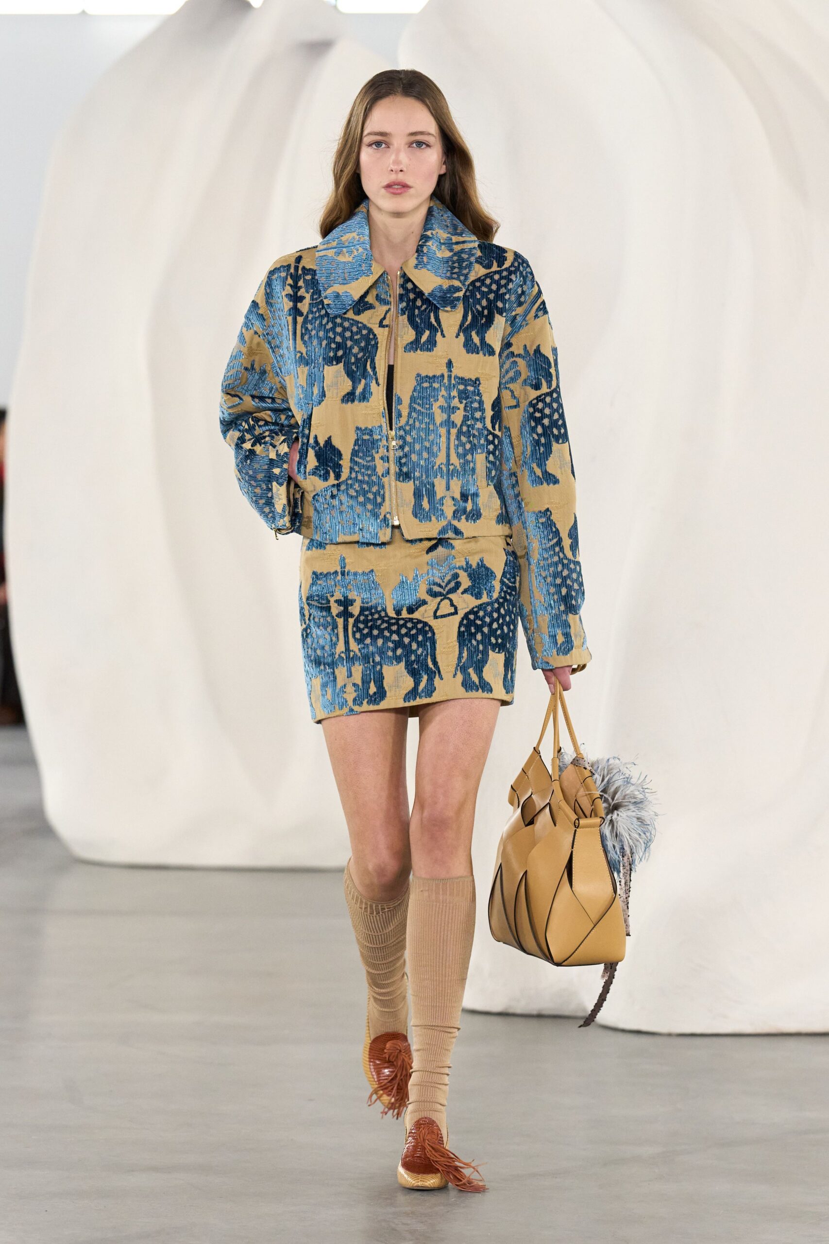 beige cotton long-sleeve collared fitted printed jacket