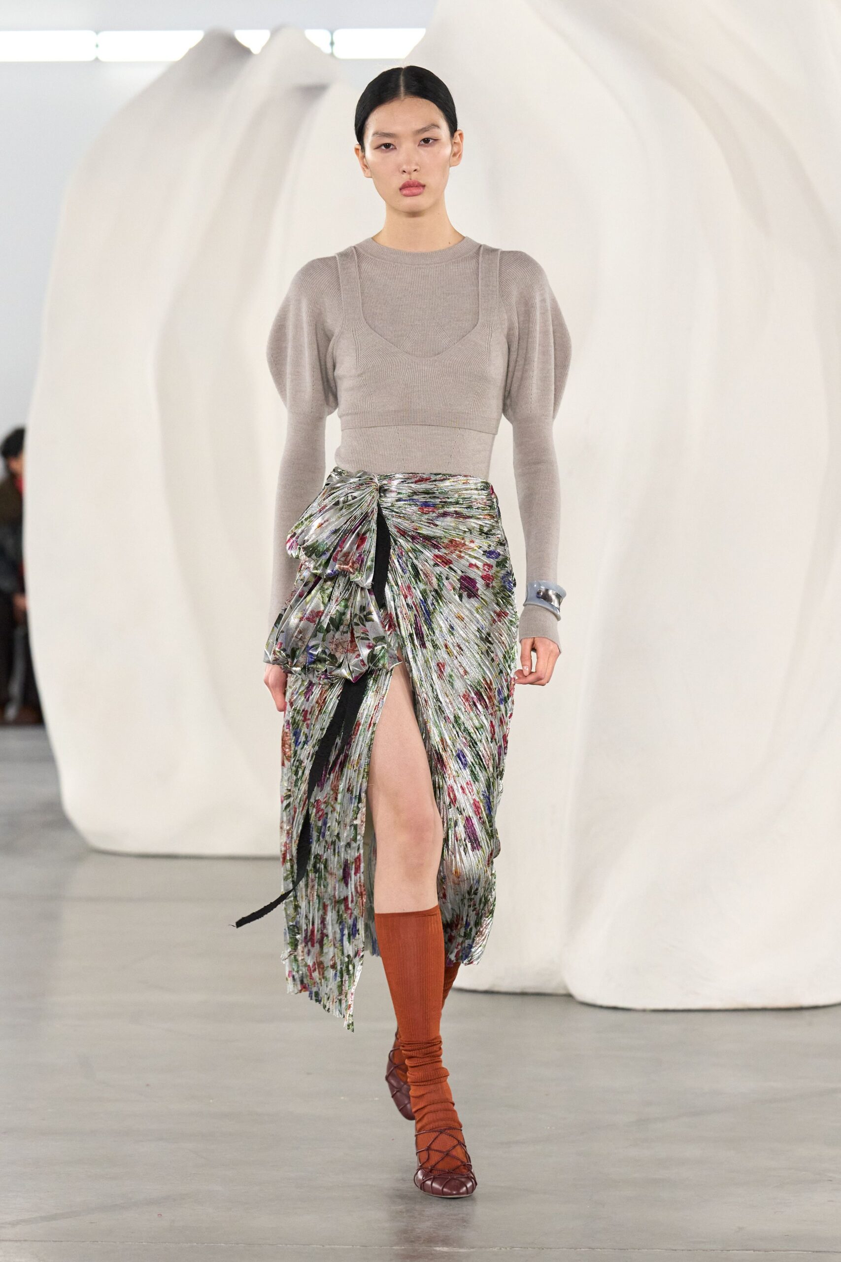 multi chiffon slit relaxed high-waisted layered flowing skirt