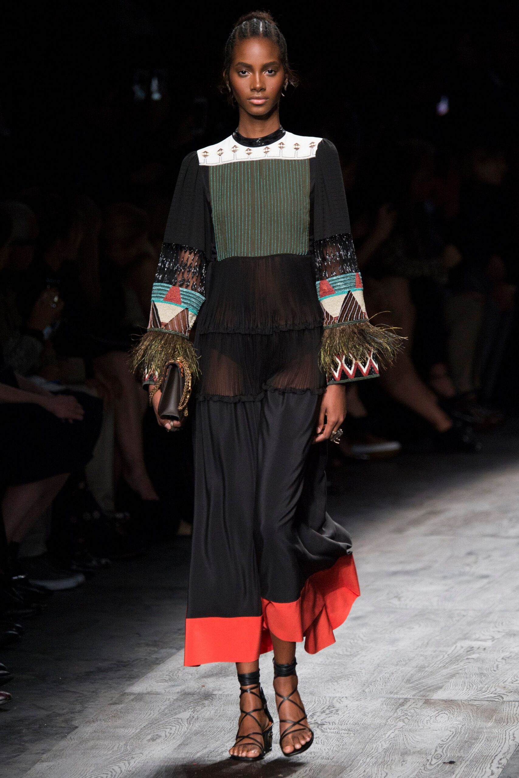 Valentino Spring 2016 Ready-to-Wear Look 4