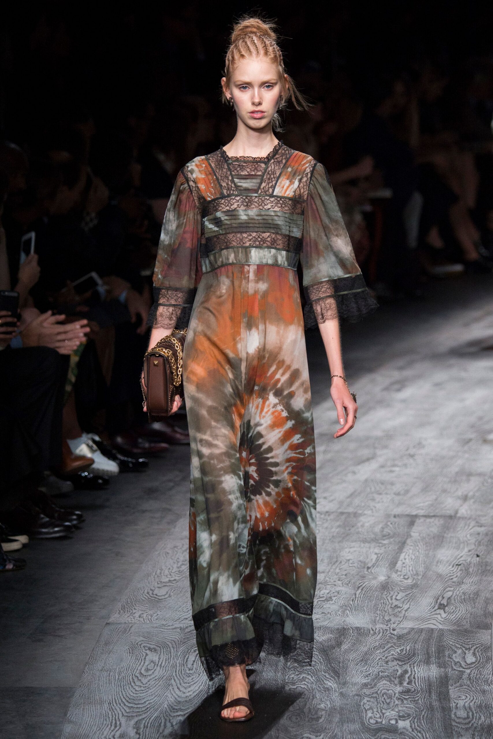 Valentino Spring 2016 Ready-to-Wear Look 37