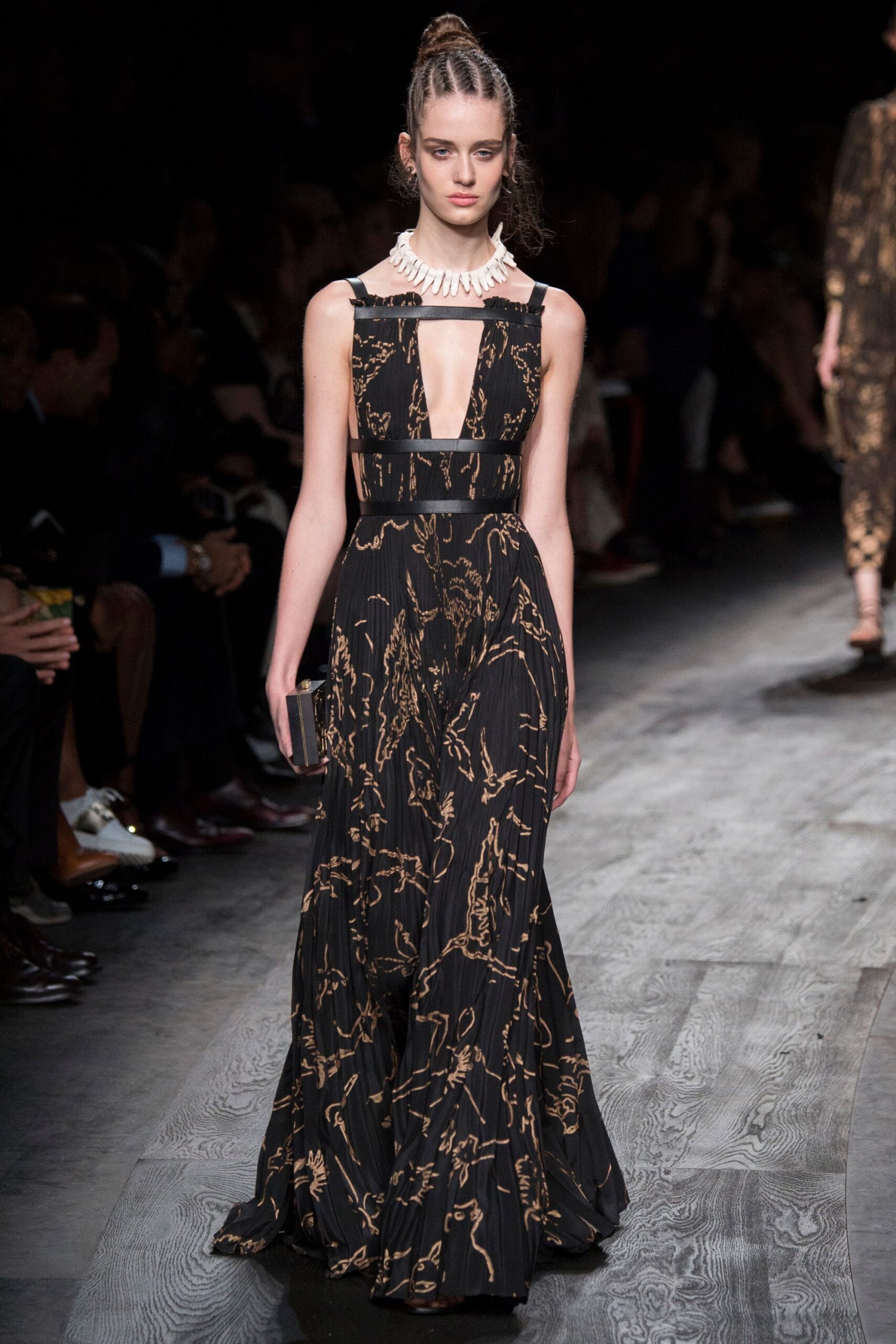 Valentino Spring 2016 Ready-to-Wear Look 62
