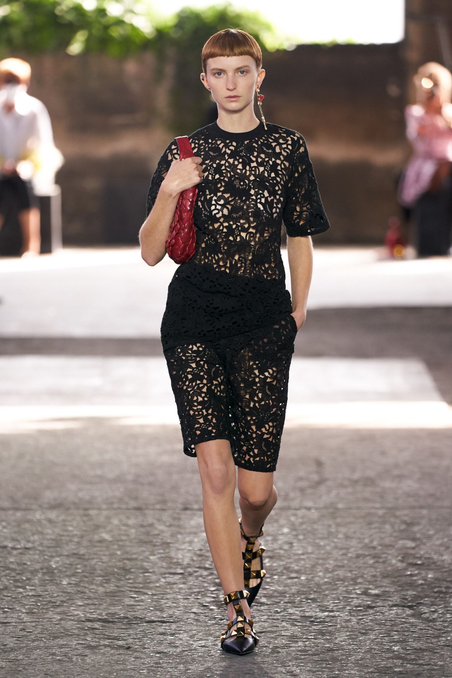 black lace short-sleeve high-neck fitted embroidered pencil dress